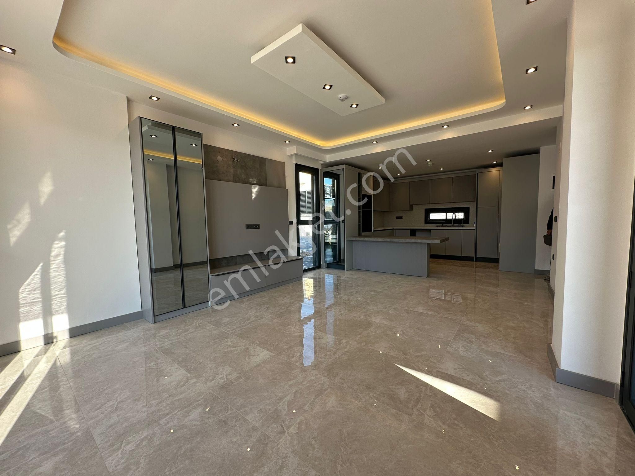 Ege Mahallesinde Ayrıcalıklı Yaşam 500m² Bahçeli Müstakil Villa - Görsel 8