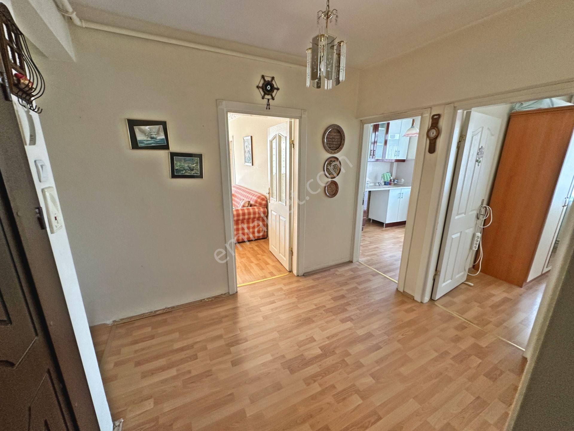 Şafaktepe Mahallesinde Manzaralı Önü Açık Yatırımlık 3+1 Satılık Daire - Görsel 12