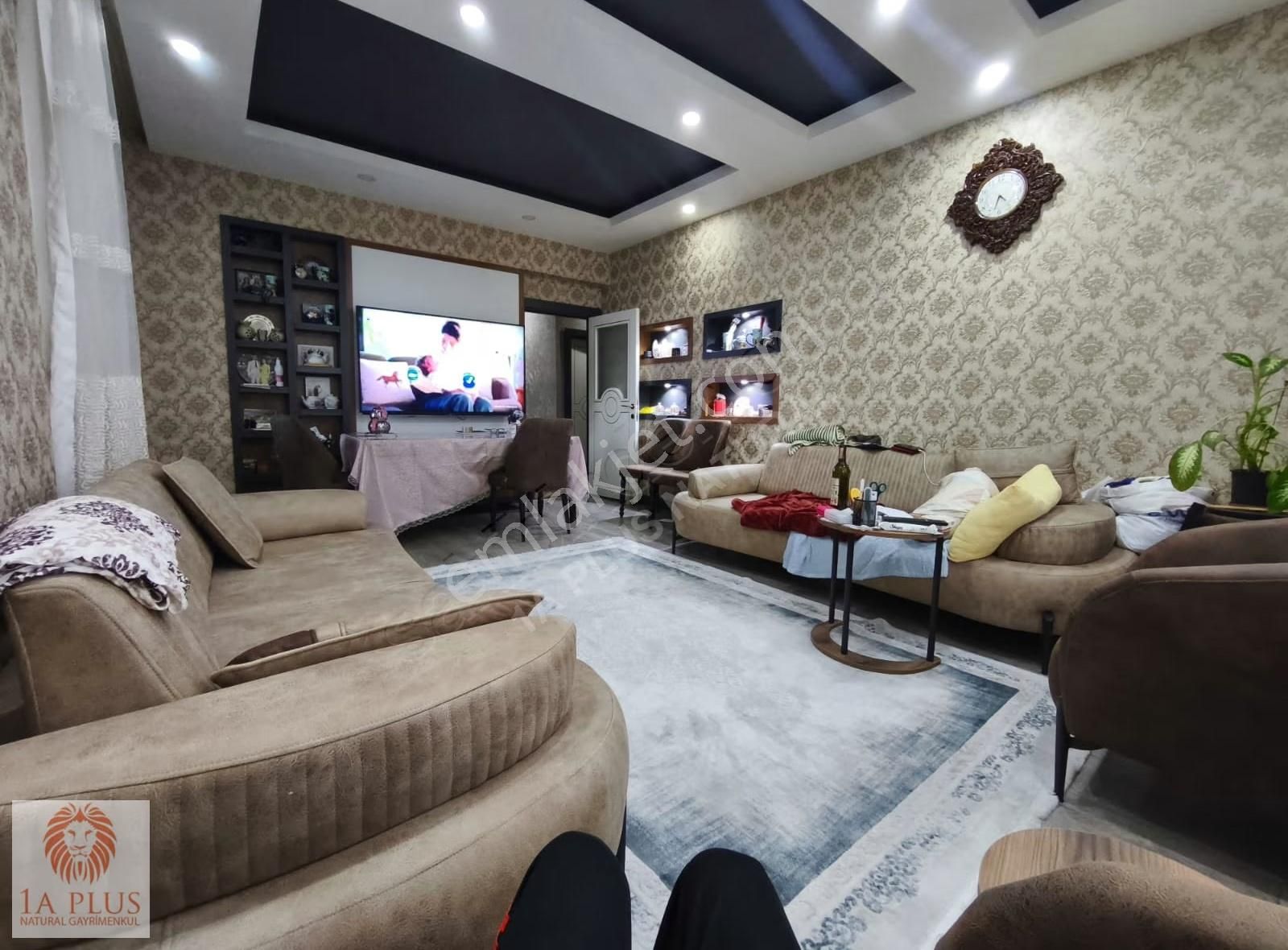 Varsak Aydoğmuş Mah. 3+1 150 M2 Çok Geniş Ve Bakımlı Asansörlü - Görsel 14