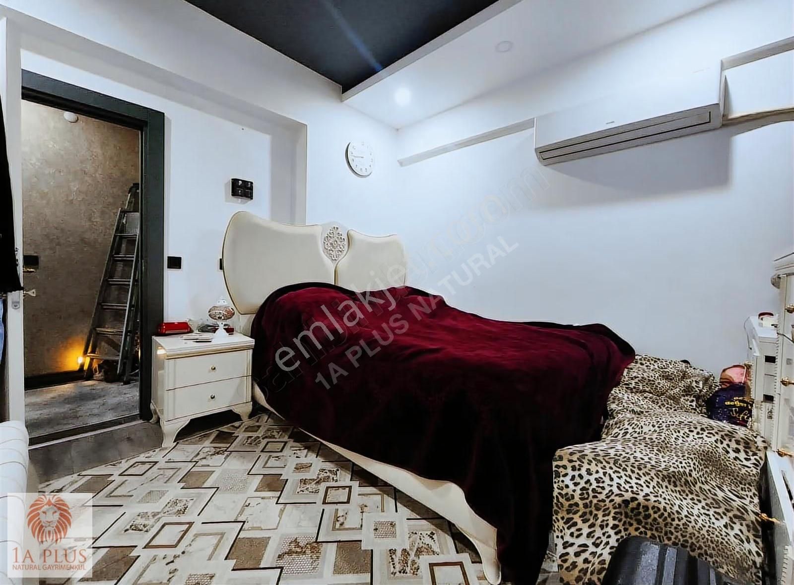 Varsak Aydoğmuş Mah. 3+1 150 M2 Çok Geniş Ve Bakımlı Asansörlü - Görsel 2