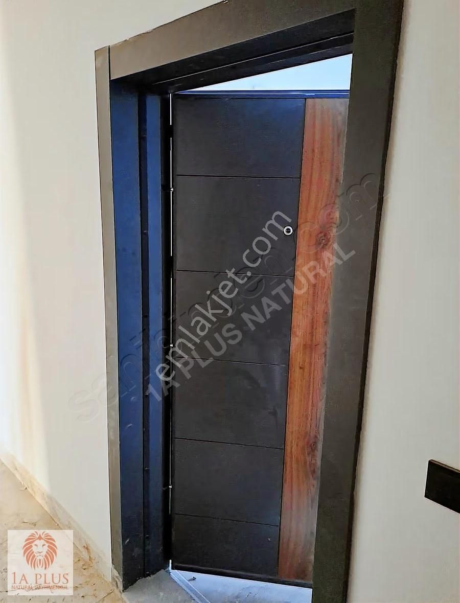 Tramvaya 50m Asansörlü 1+1 60m2 Satılık Geniş Daire - Görsel 13