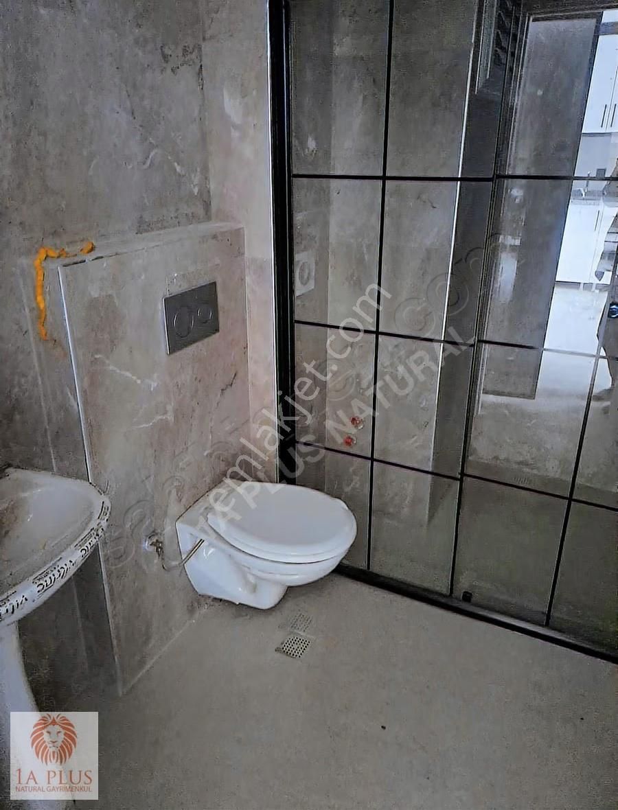 Tramvaya 50m Asansörlü 1+1 60m2 Satılık Geniş Daire - Görsel 16