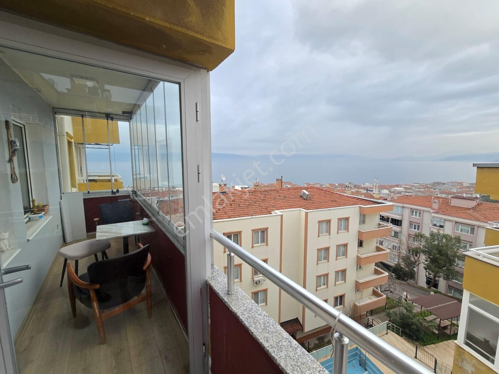 Tırpan'dan Yeni Mahalle Full Deniz Manzaralı 2+1 Satılık Daire - Görsel 12