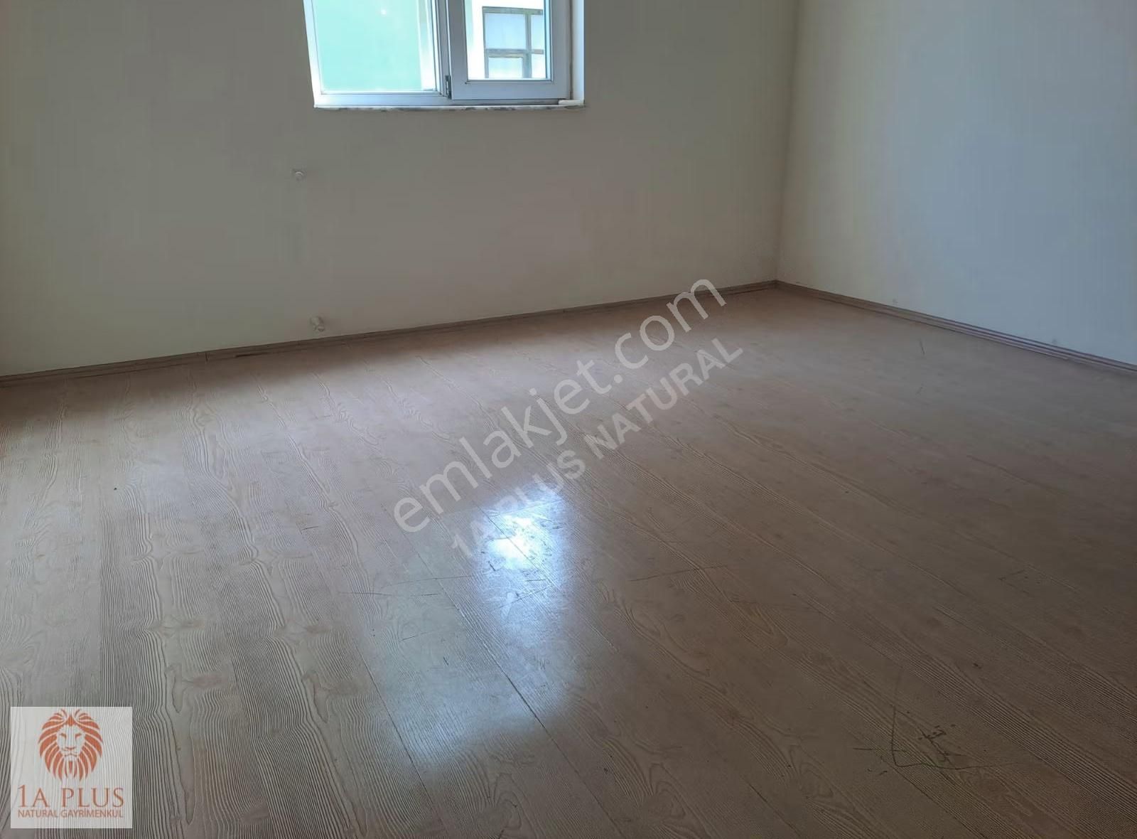 Tramvaya Yakın Limitsiz Kredi İmkanı 120m2 Satılık Geniş Daire - Görsel 3