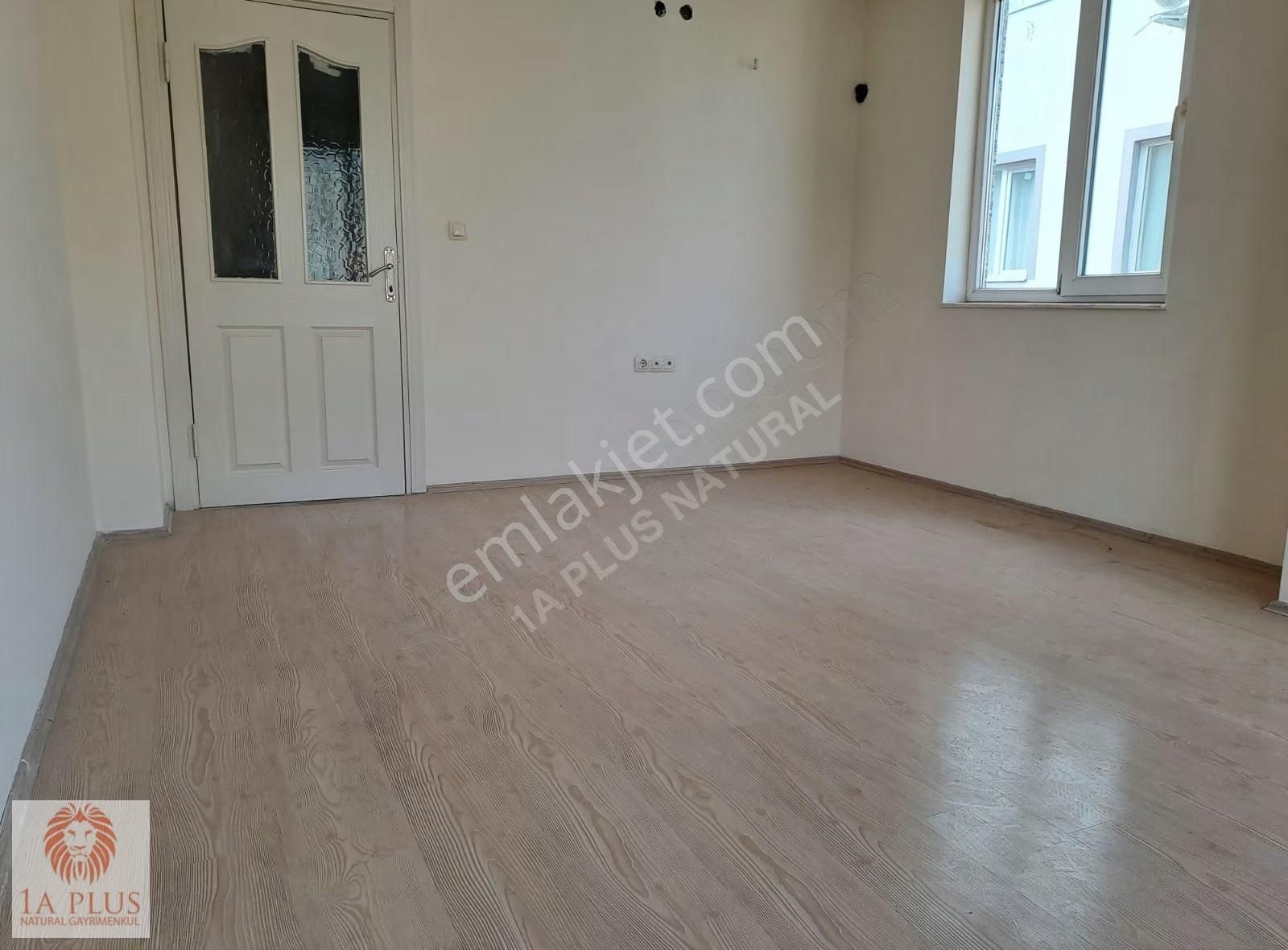 Tramvaya Yakın Limitsiz Kredi İmkanı 120m2 Satılık Geniş Daire - Görsel 13