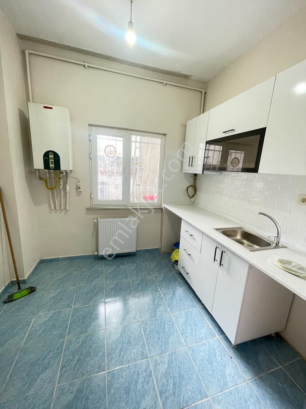 Koru Emlak'tan 1+1 Ferah Giriş Kat Daire - Görsel 9