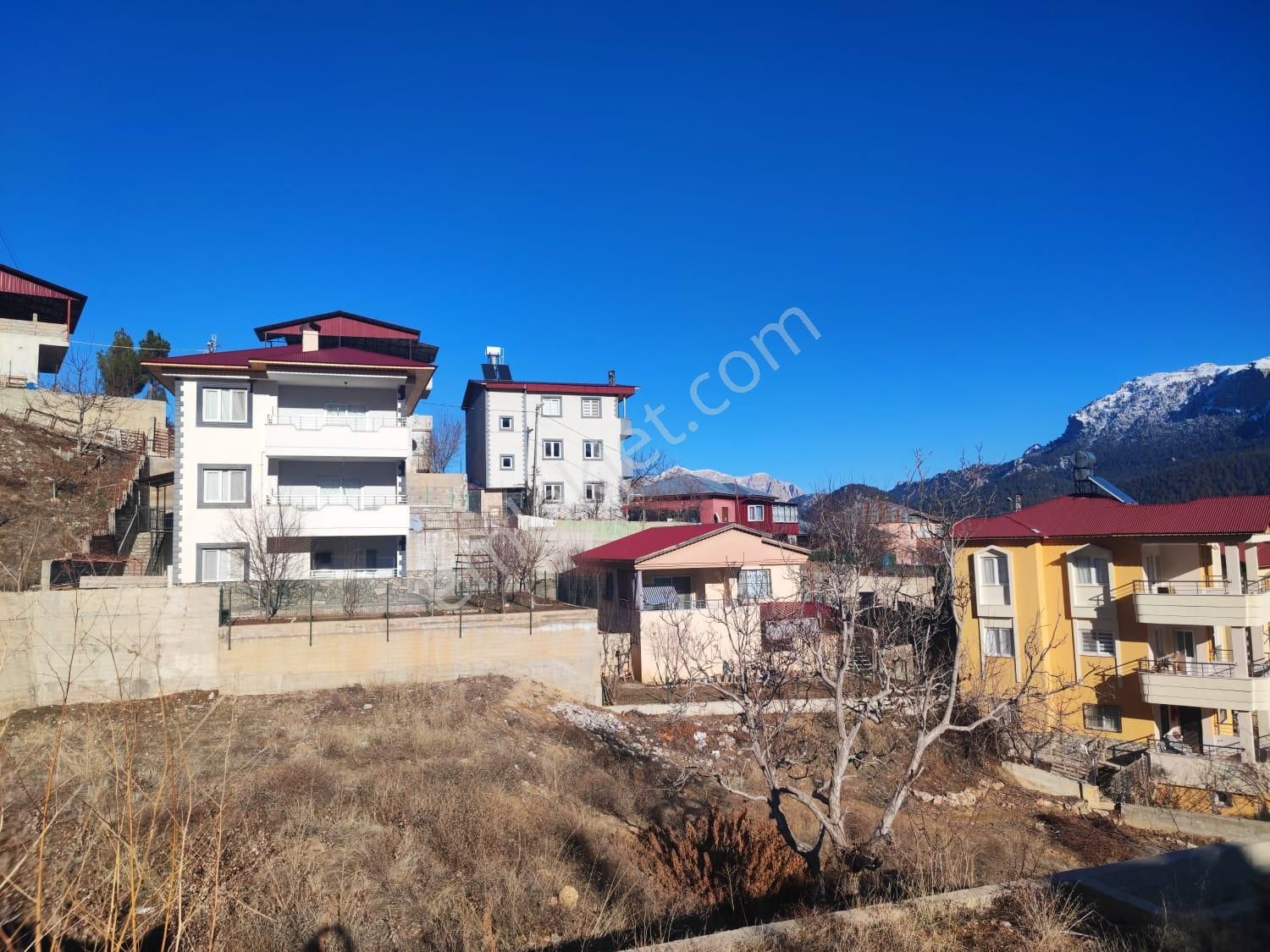 Kar Emlaktan Akçatekir Esentepede 790 M2 Çevre Duvarı Yapılmış Satılık Arsa - Görsel 3