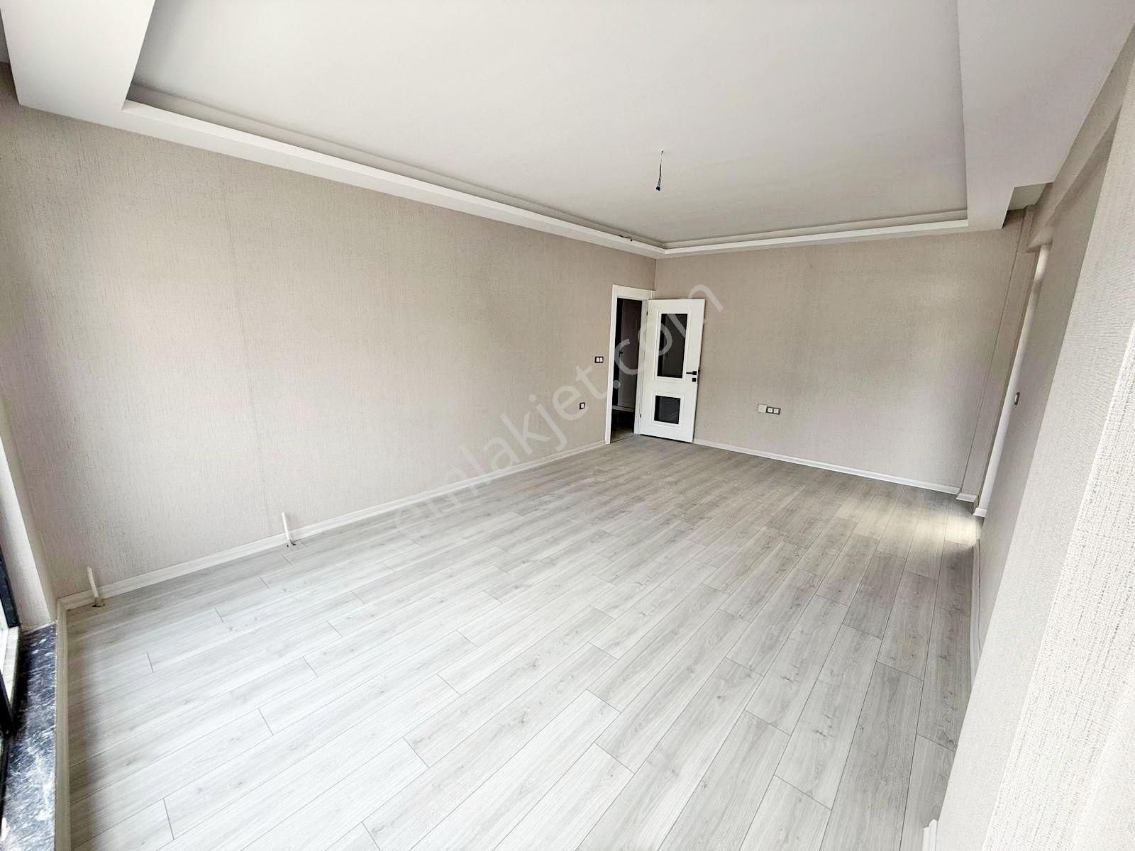 Ayvalı Sancaktepede Arakat E.banyo Acil Satılık Sıfır 3+1 Daire_ - Görsel 9