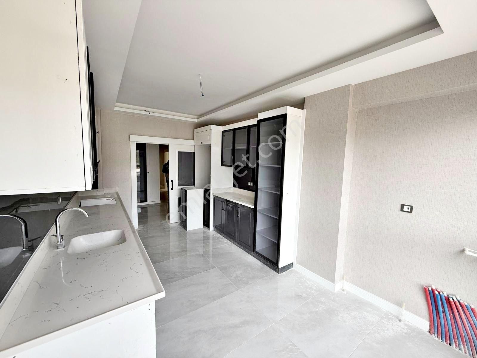 Ayvalı Sancaktepede Arakat E.banyo Acil Satılık Sıfır 3+1 Daire_ - Görsel 4