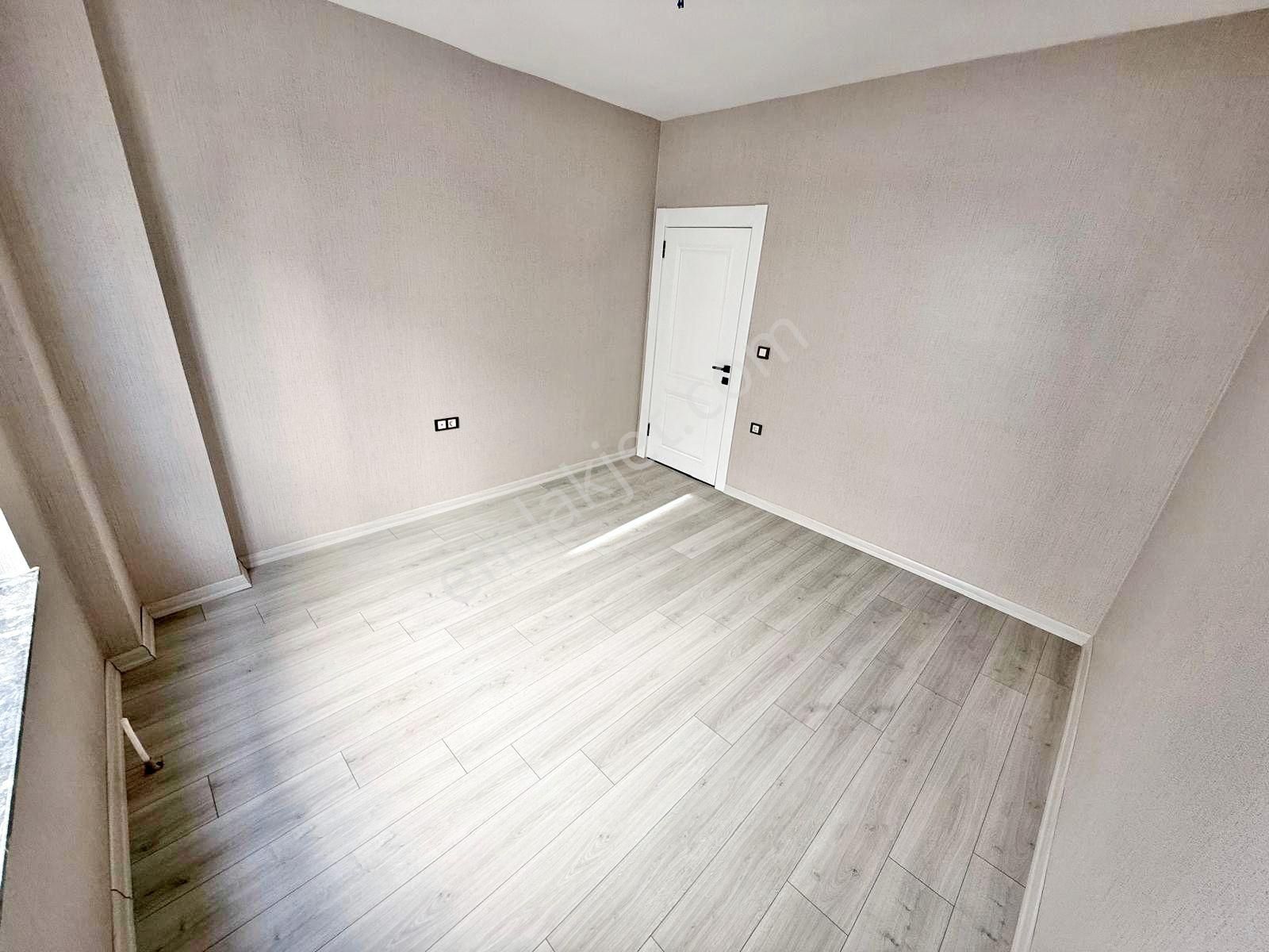 Ayvalı Sancaktepede Arakat E.banyo Acil Satılık Sıfır 3+1 Daire_ - Görsel 21