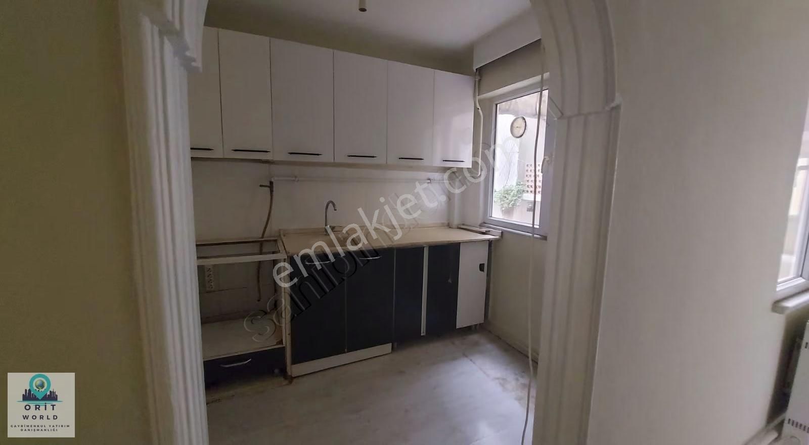 Altıparmakta Merkezi Konumda | Yeni Boyalı | 2+1 |kiralık Daire - Görsel 5