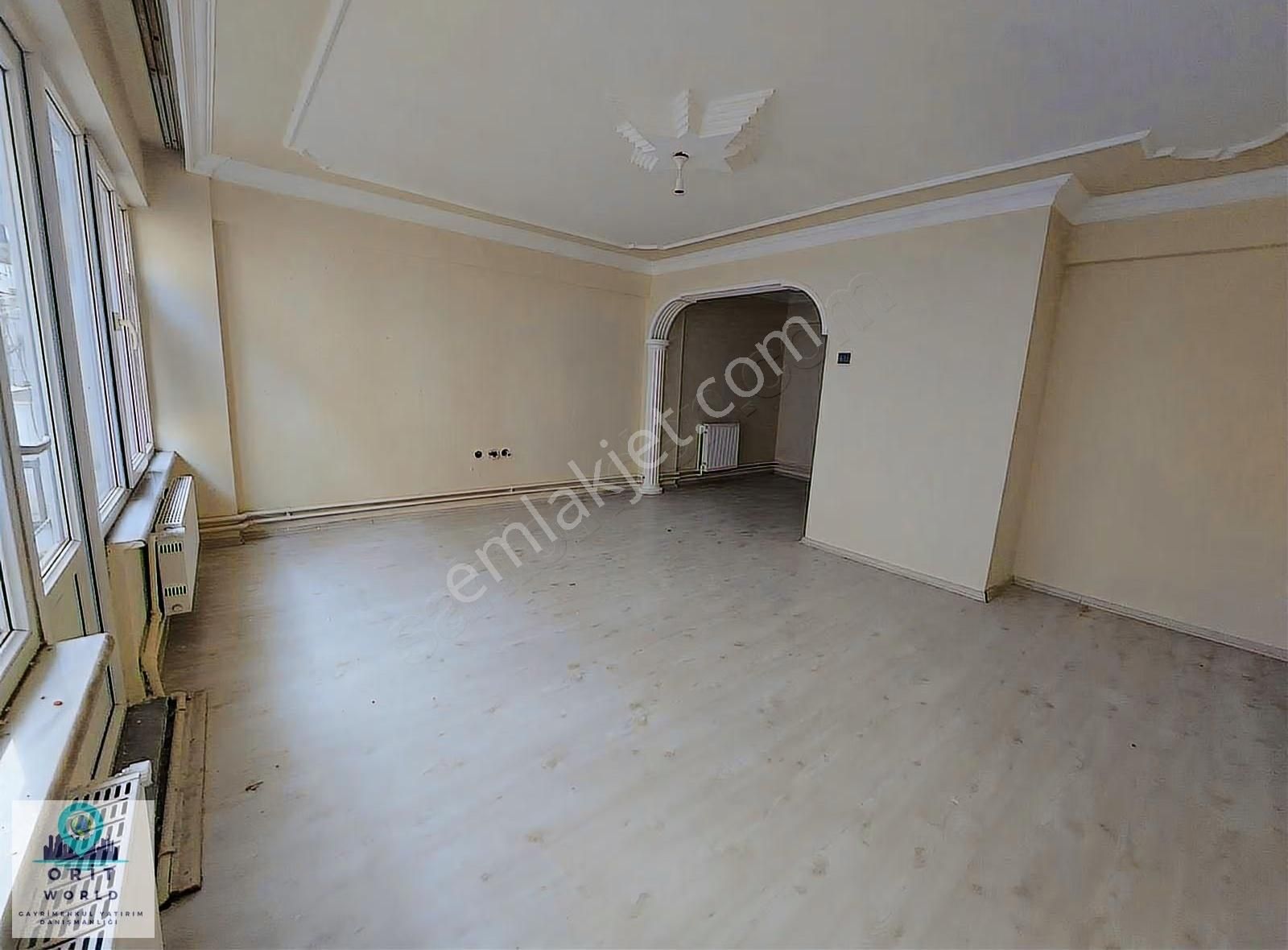 Altıparmakta Merkezi Konumda | Yeni Boyalı | 2+1 |kiralık Daire - Görsel 17