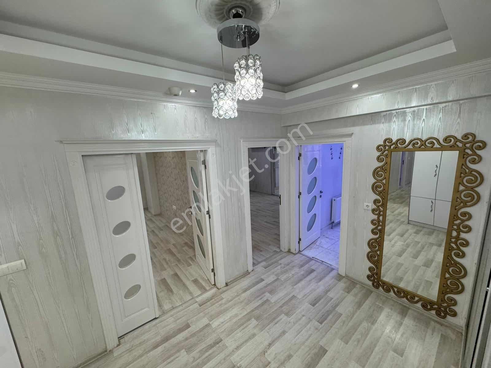 Bülbülzade Mahallesinde Garajlı Satılık Geniş Oturumlu 4+1 Daire - Görsel 22