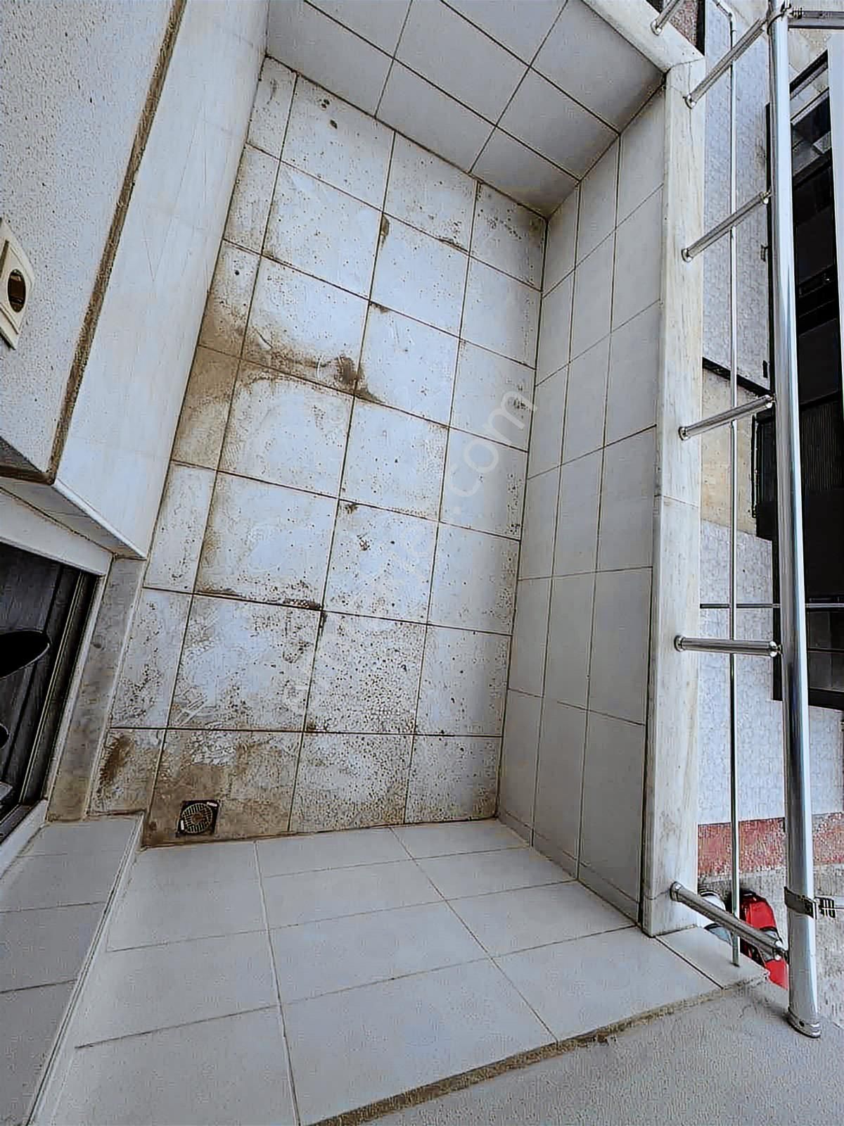 Bülbülzade Mahallesinde Garajlı Satılık Geniş Oturumlu 4+1 Daire - Görsel 7