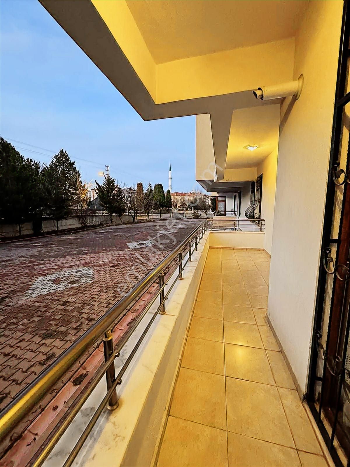 Akşemsettin Mah. Leylekli Park Yakını Geniş Ve Kullanışlı 3+1 - Görsel 11