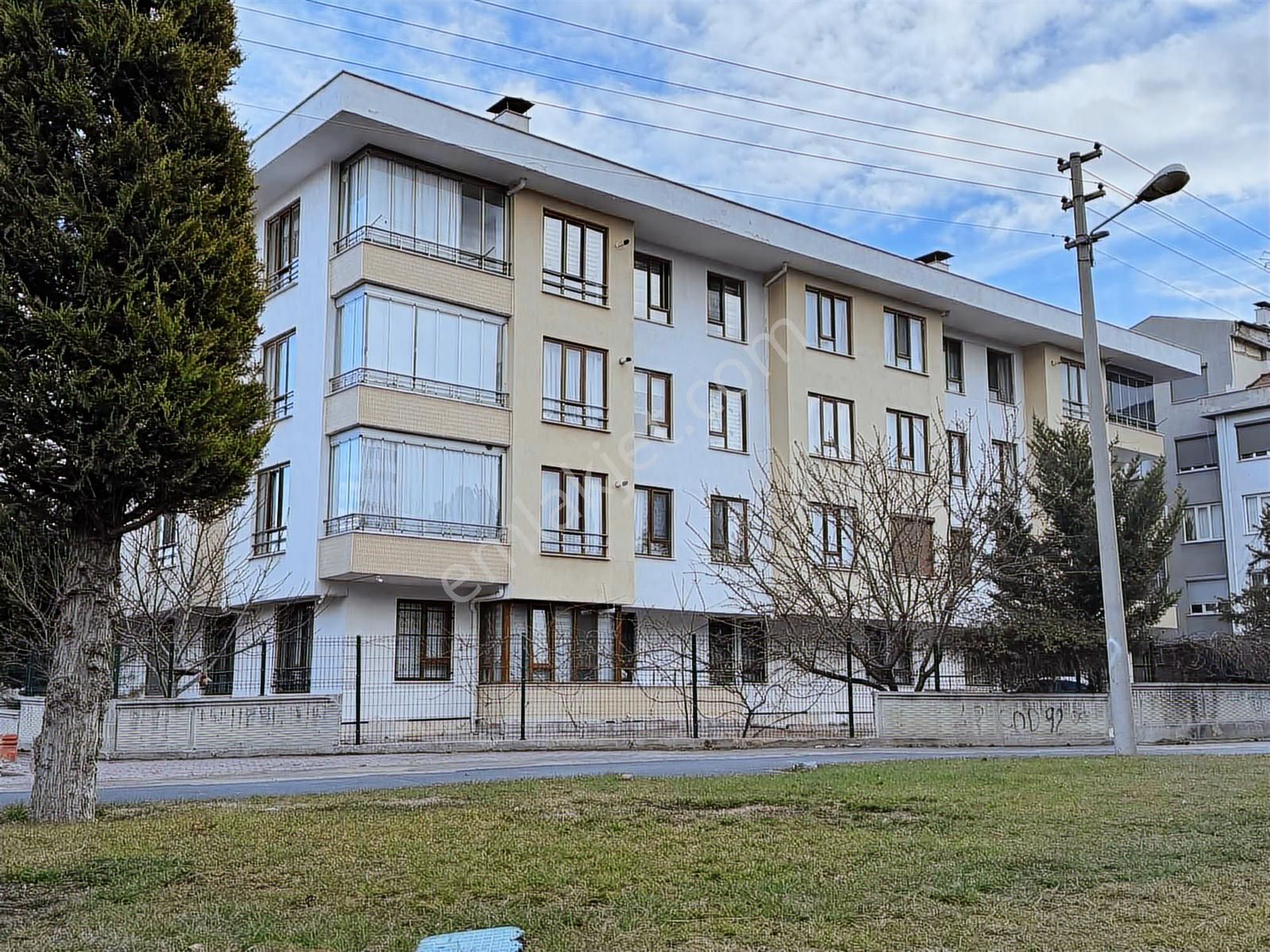 Akşemsettin Mah. Leylekli Park Yakını Geniş Ve Kullanışlı 3+1 - Görsel 4