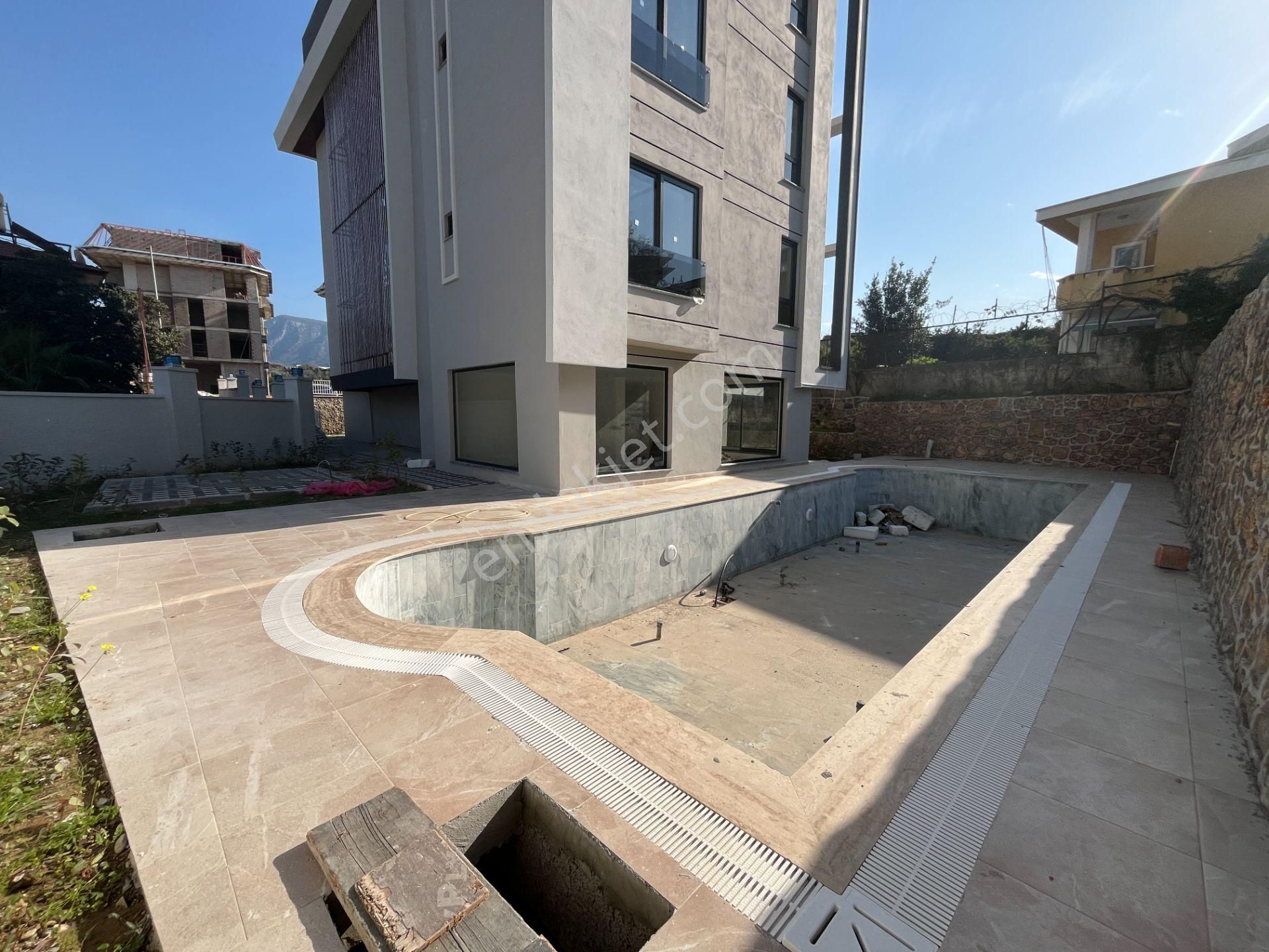 Alanya Oba Mahallesi İskanlı Havuzlu 1+1 Satılık Daire - Görsel 3