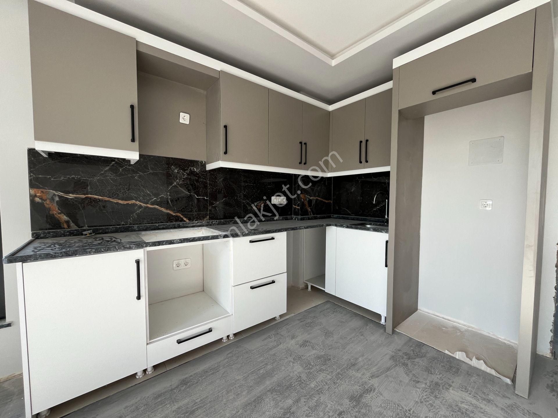 Alanya Oba Mahallesi İskanlı Havuzlu 1+1 Satılık Daire - Görsel 9