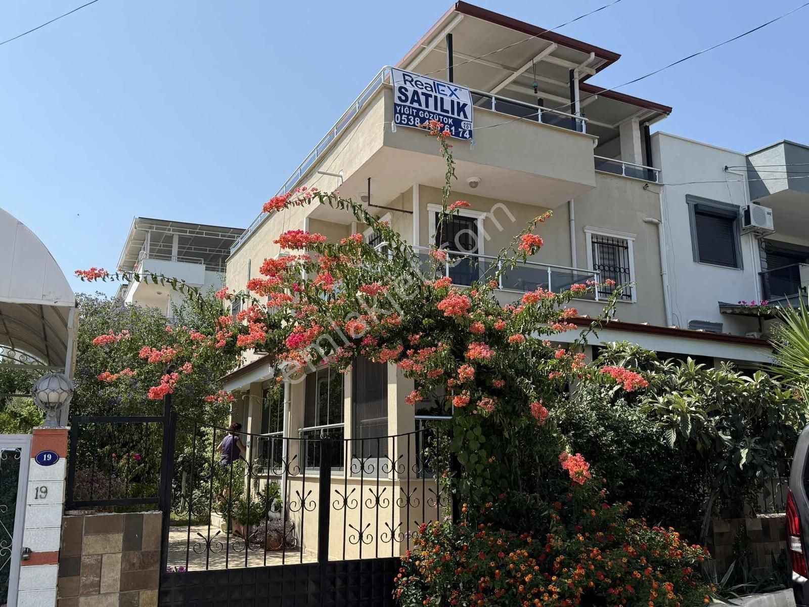 Tek Müstakil Deniz Manzaralı Villa - Realex - Görsel 6
