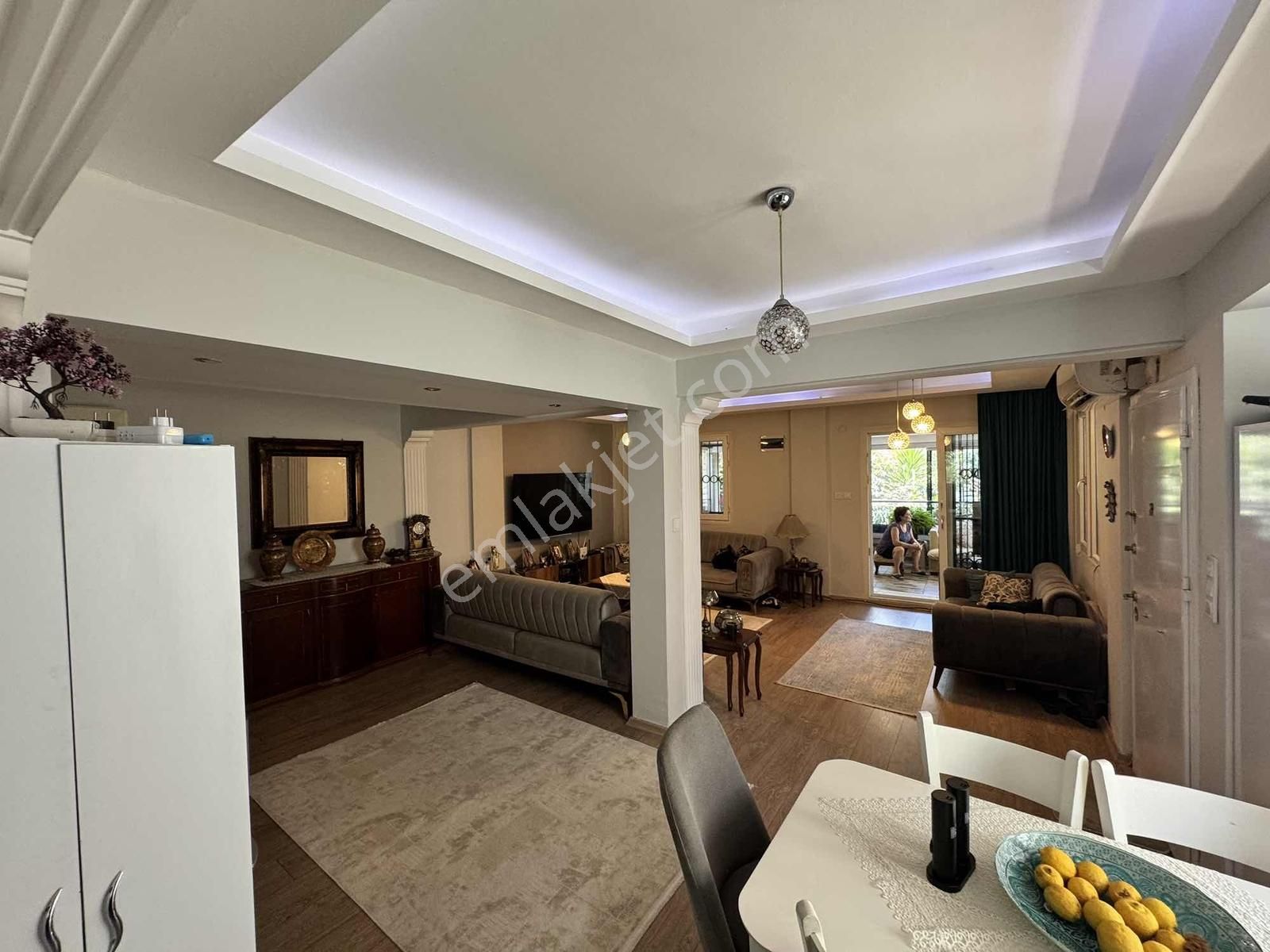 Tek Müstakil Deniz Manzaralı Villa - Realex - Görsel 17