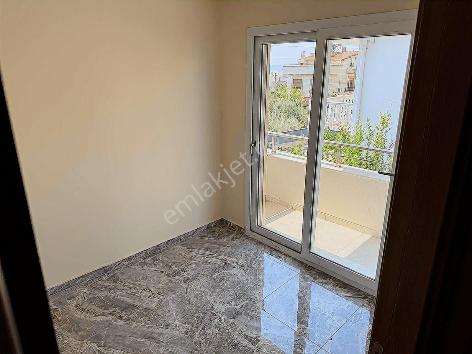 Deniz Manzaralı 3+1 Villa - Realex - Görsel 15