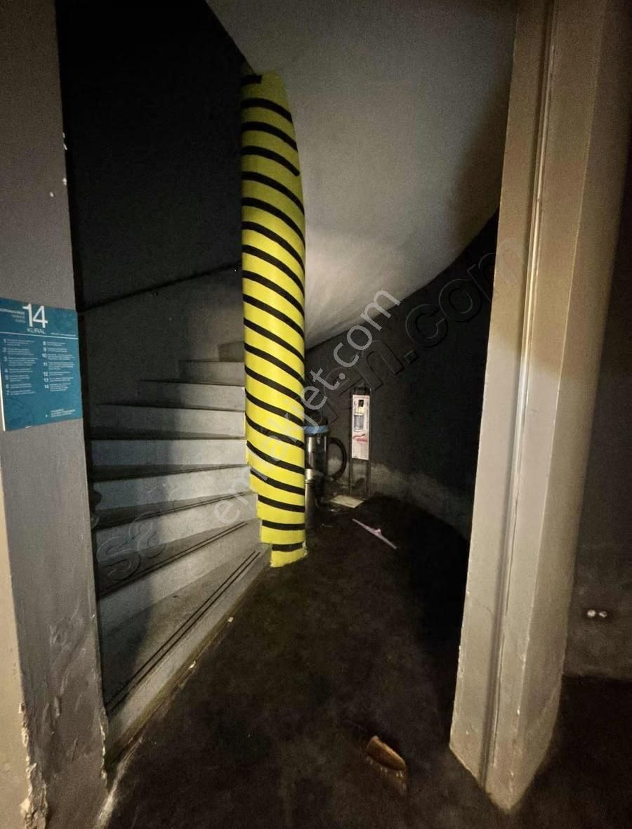 Zekeriyaköy Garanti Koza Çarşısı 400 M2 Kiralık Dükkan - Görsel 2