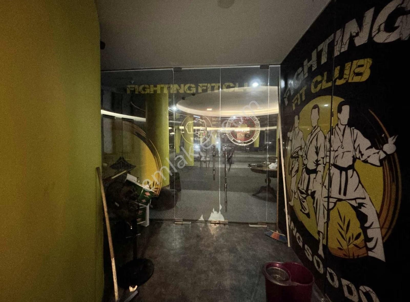 Zekeriyaköy Garanti Koza Çarşısı 400 M2 Kiralık Dükkan - Görsel 24