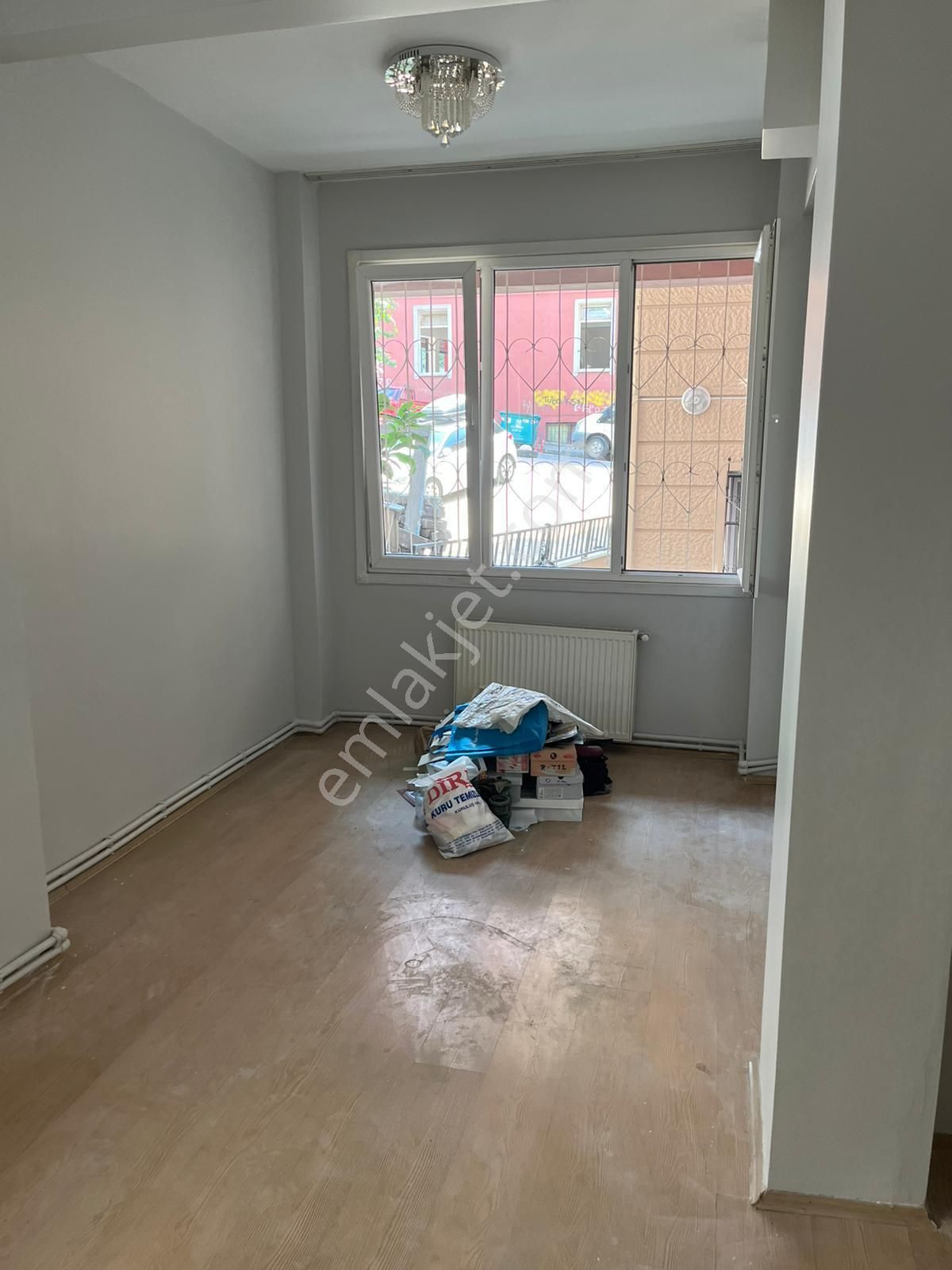 Bahçelievler'de Kentsel Dönüşüme Hazır 2+1 Düz Giriş Daire - Görsel 3