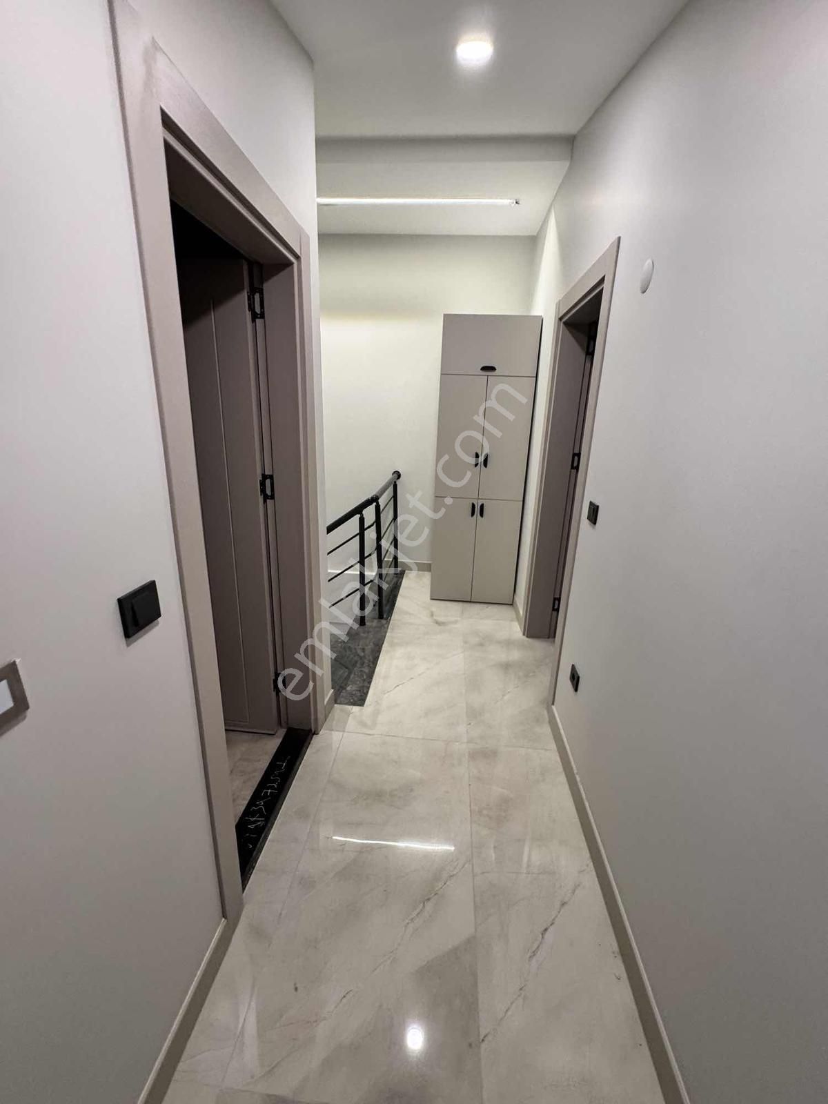 Mükemmel İşçilik Denize Yürüme Mesafesi 3+1 Sıfır Villa - Görsel 27