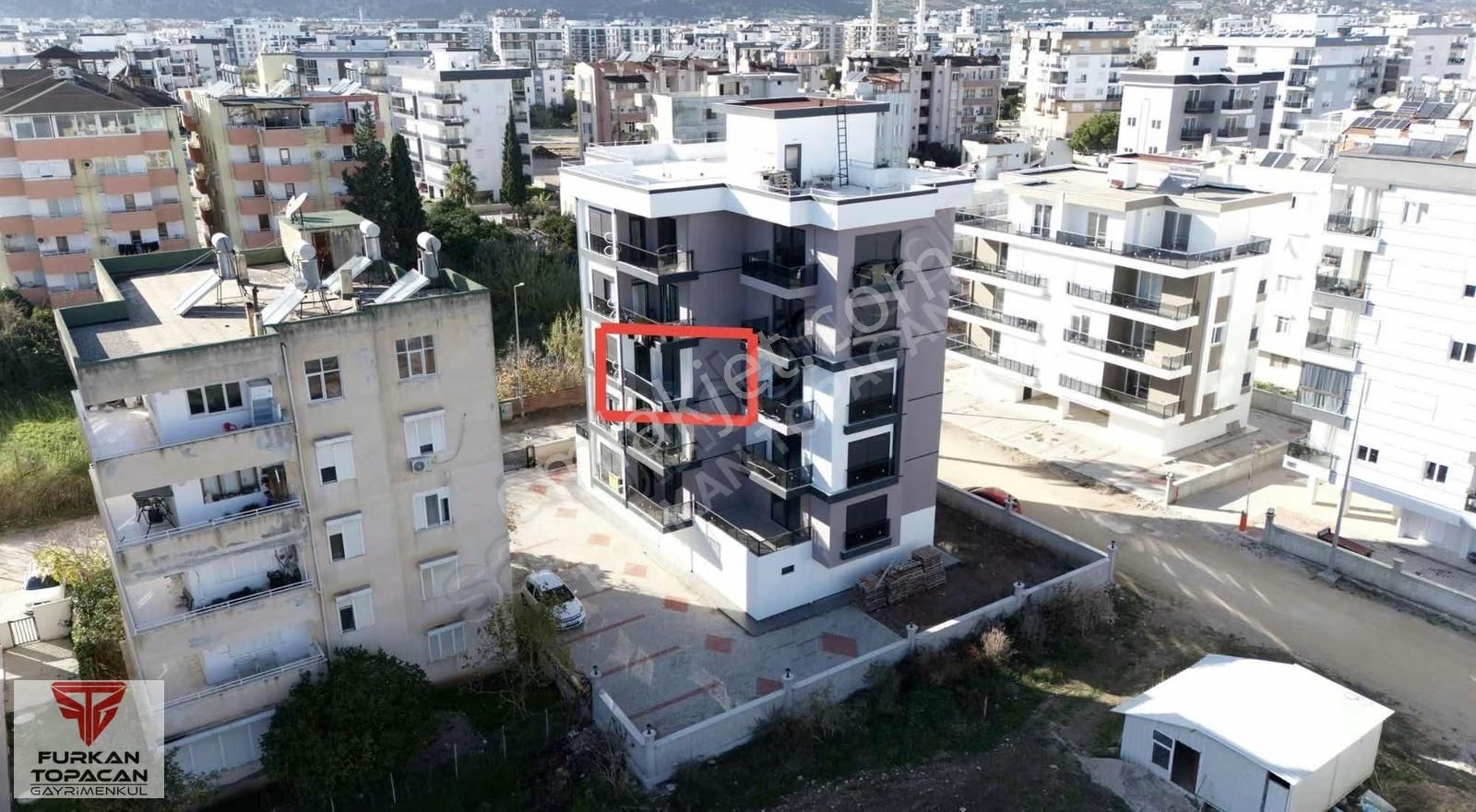 Furkan Topacan Gayrimenkul'den Satılık 1+1 Daire - Görsel 3