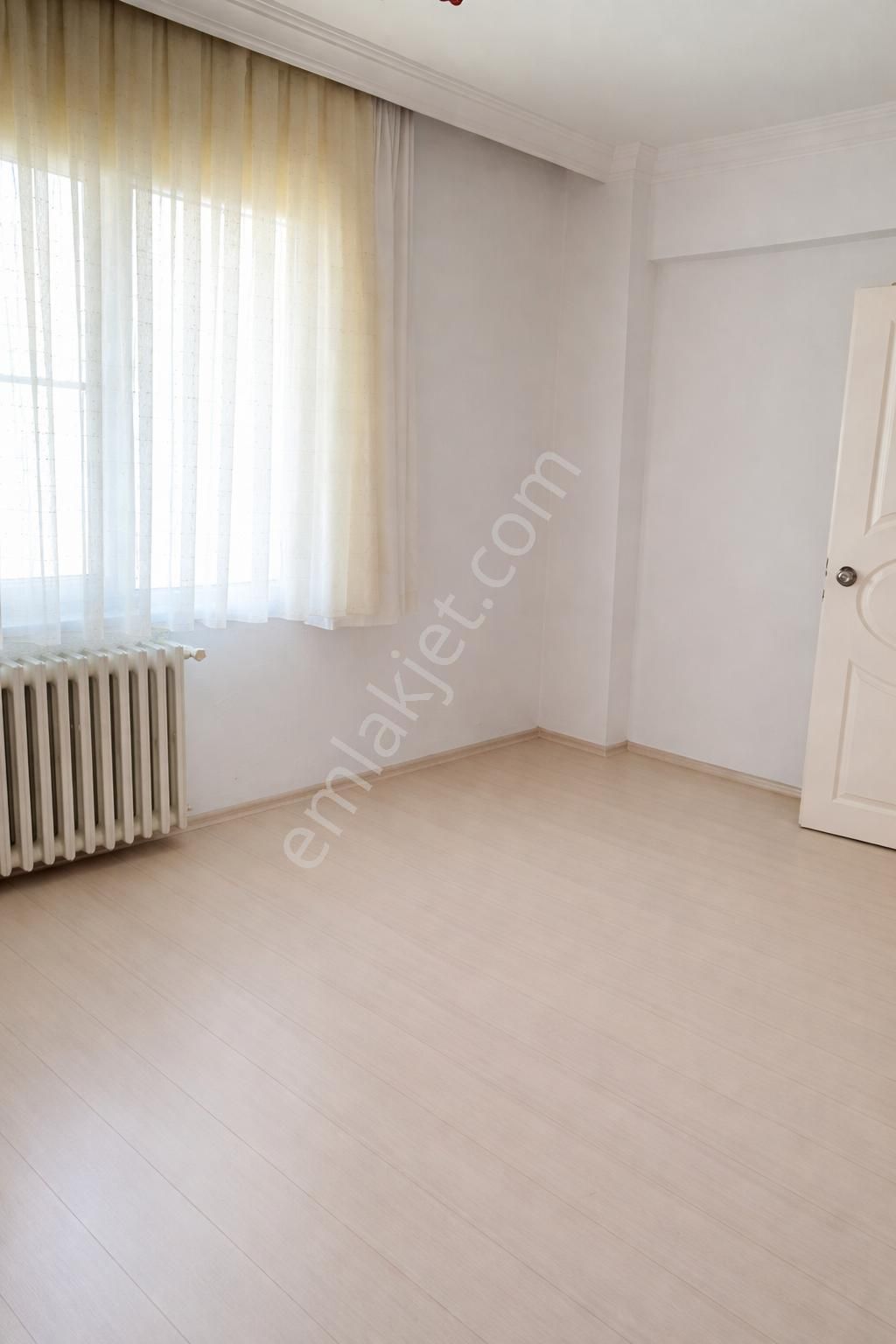 Remax-mid'den Merkezi Lokasyonda Kiralık 2+1 Dublex Daire - Görsel 5