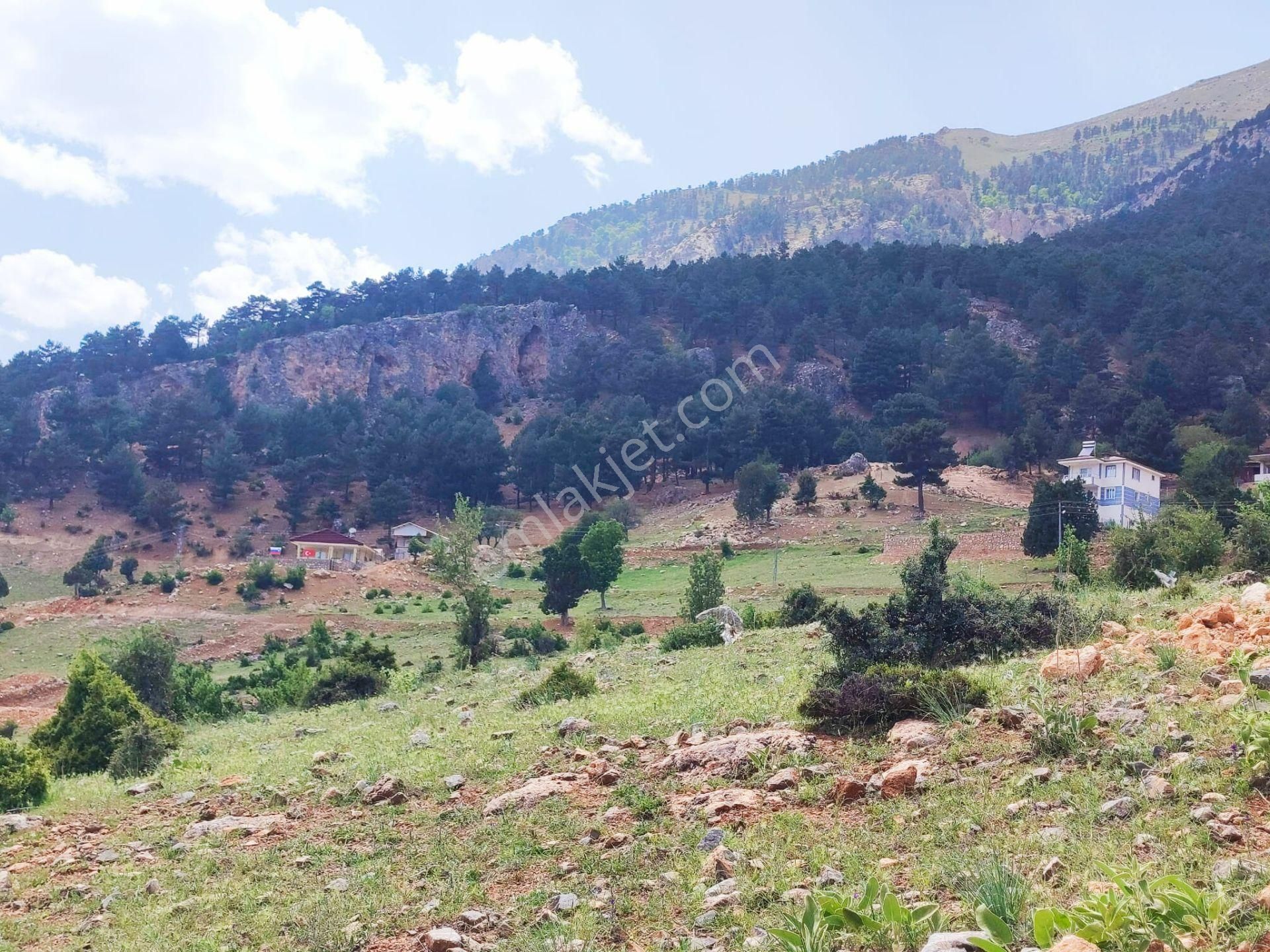 Kar Emlaktan Yenikonacık Bozkırlı Mevkiinde 410 M2 Satılık Arsa - Görsel 2