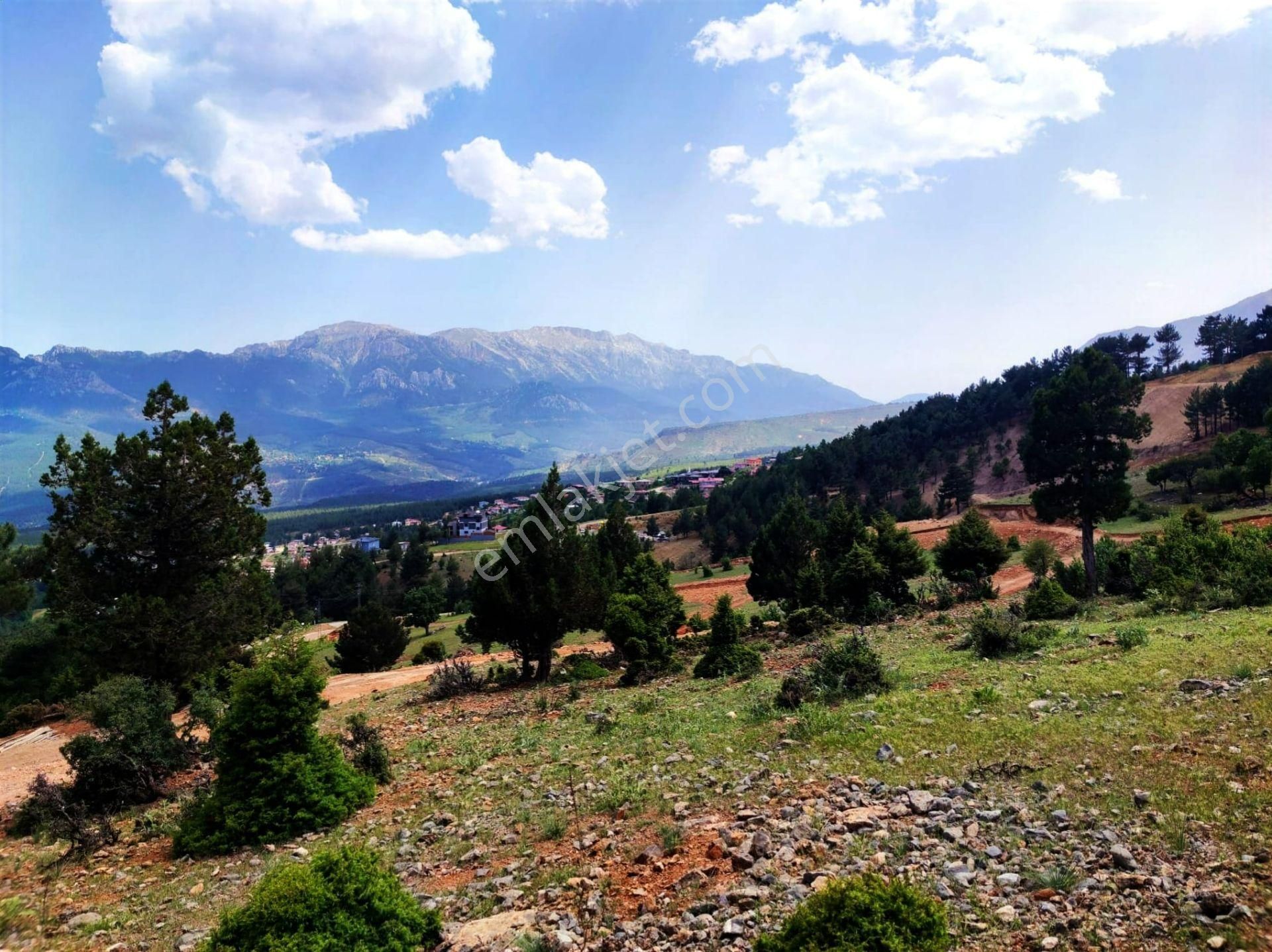 Kar Emlaktan Yenikonacık Bozkırlı Mevkiinde 410 M2 Satılık Arsa - Görsel 14