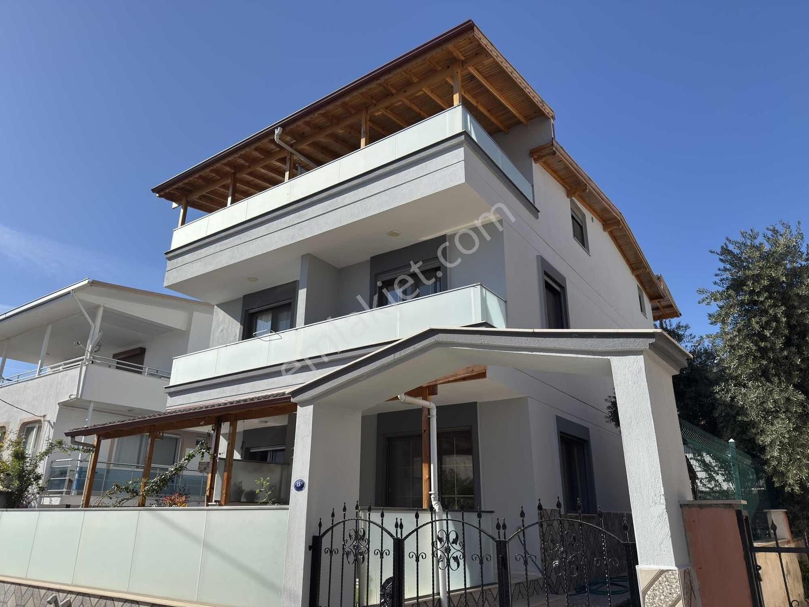 Realex'den Özdere'de Denize Yakın 4+1 Sıfır Vılla - Görsel 11