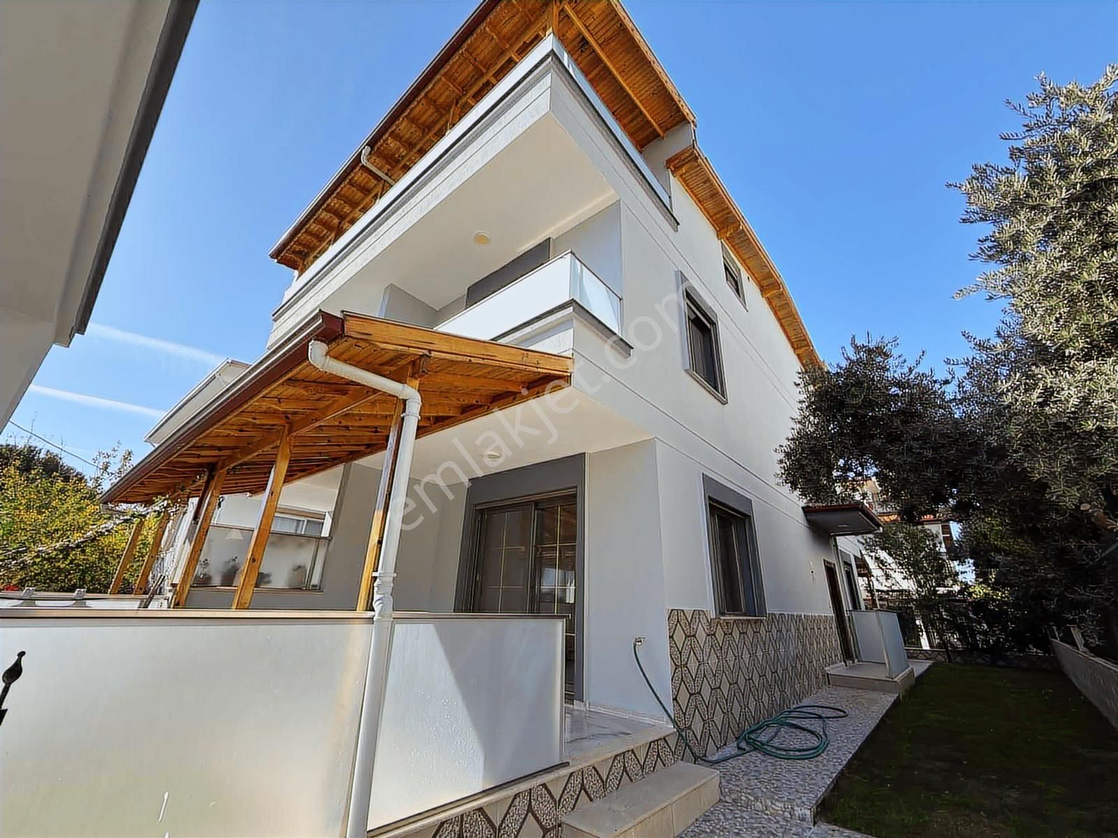 Realex'den Özdere'de Denize Yakın 4+1 Sıfır Vılla - Görsel 13