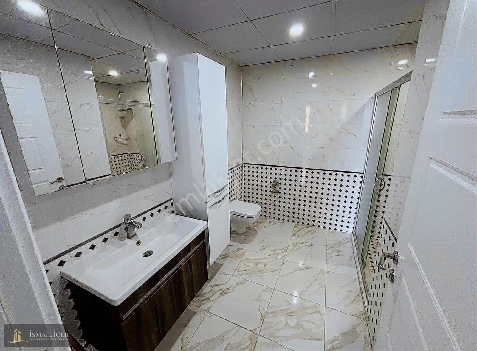 Yakut Mahallesinde Satılık Muhteşem 4+1 - Görsel 29