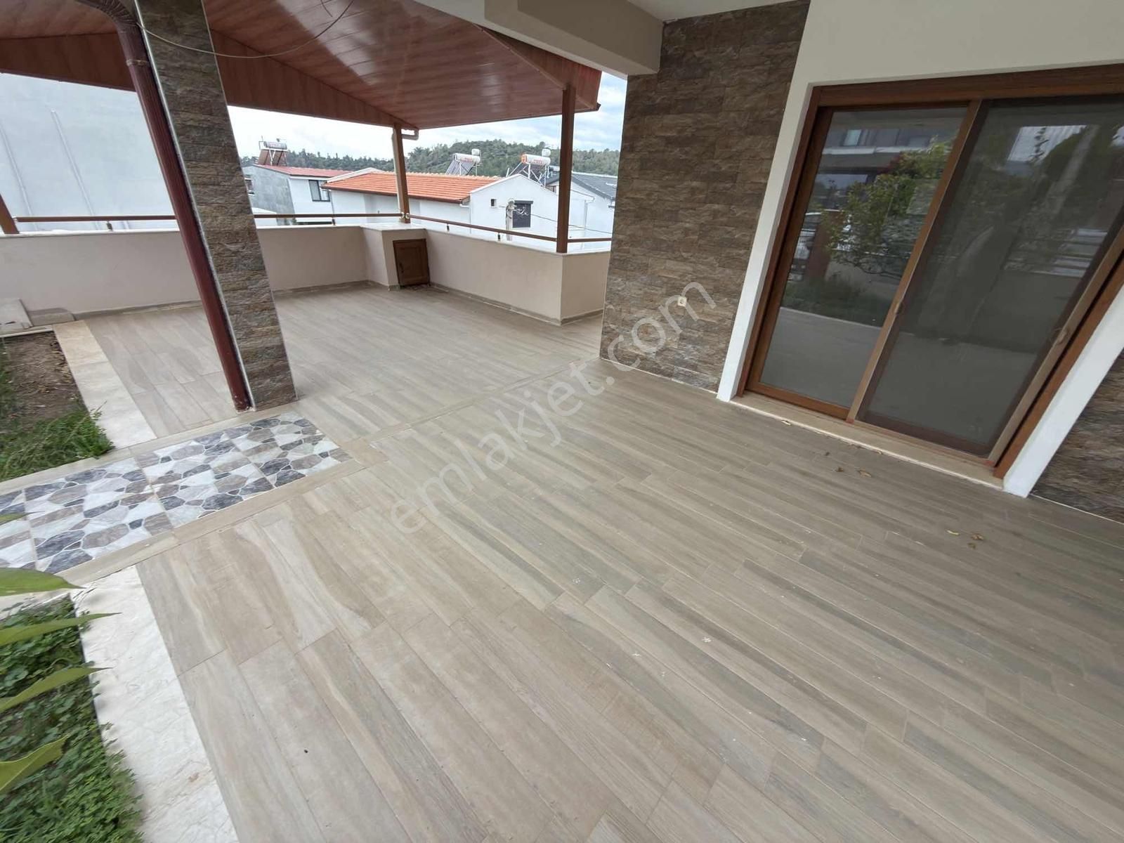Özdere'de Full Deniz Manzaralı Geniş Villa ( Teklife Açık ) - Görsel 5