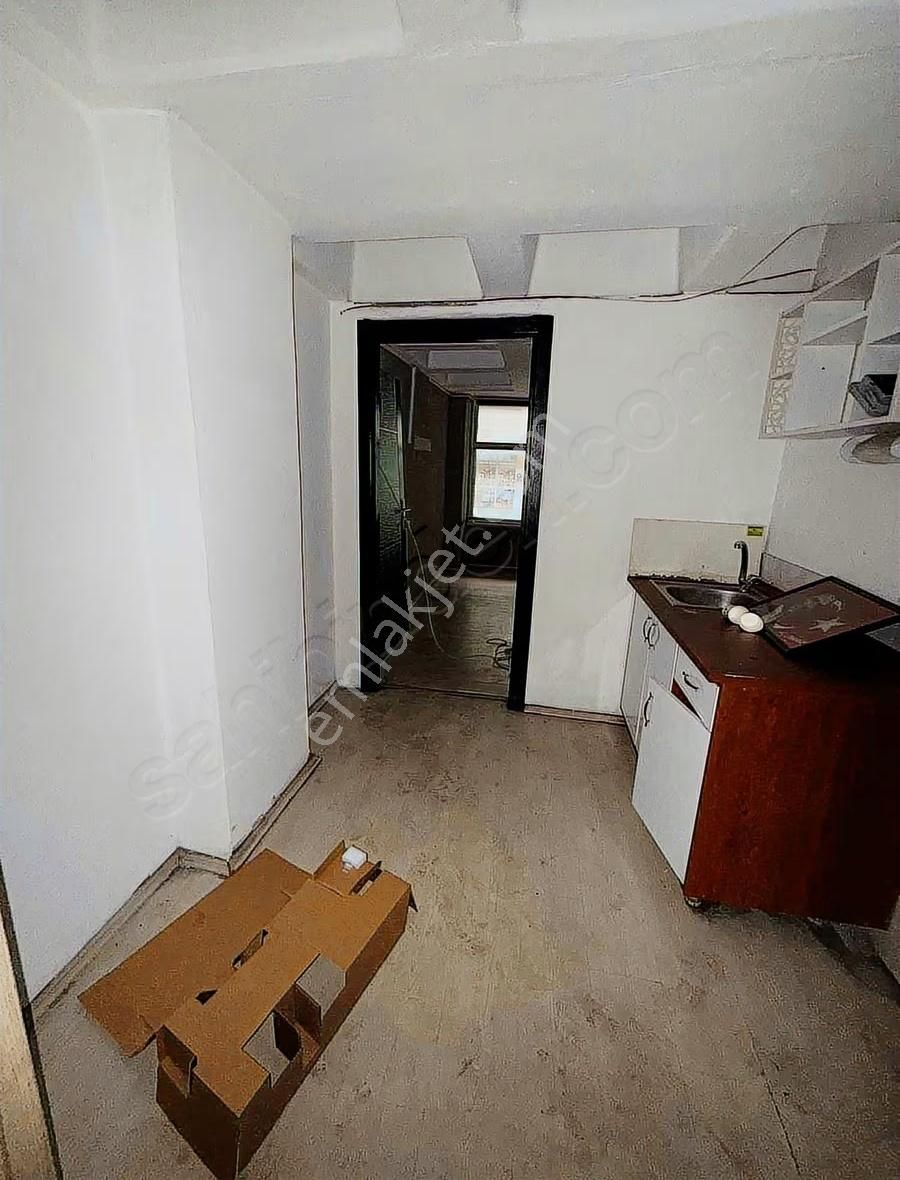 Aykosan Da Kiralık Araç Yanaşır Blok İçi 28.000tl 80m2 - Görsel 14