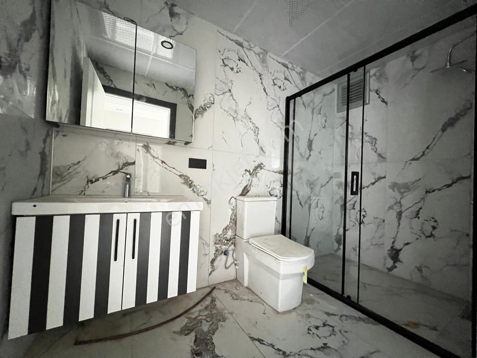 ⫸ Yiğit Gayrimenkul'den⫷ Bahçelievler'de Kendine Hayran Bırakıcak Ayrı Mutfaklı▃ Satılık 2+1daire▃ - Görsel 10