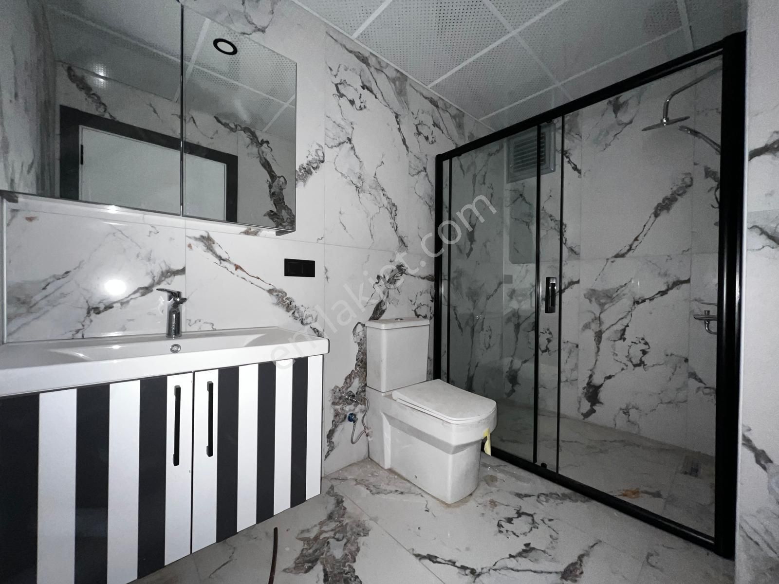 ⫸ Yiğit Gayrimenkul'den⫷ Bahçelievler'de Kendine Hayran Bırakıcak Ayrı Mutfaklı▃ Satılık 2+1daire▃ - Görsel 8