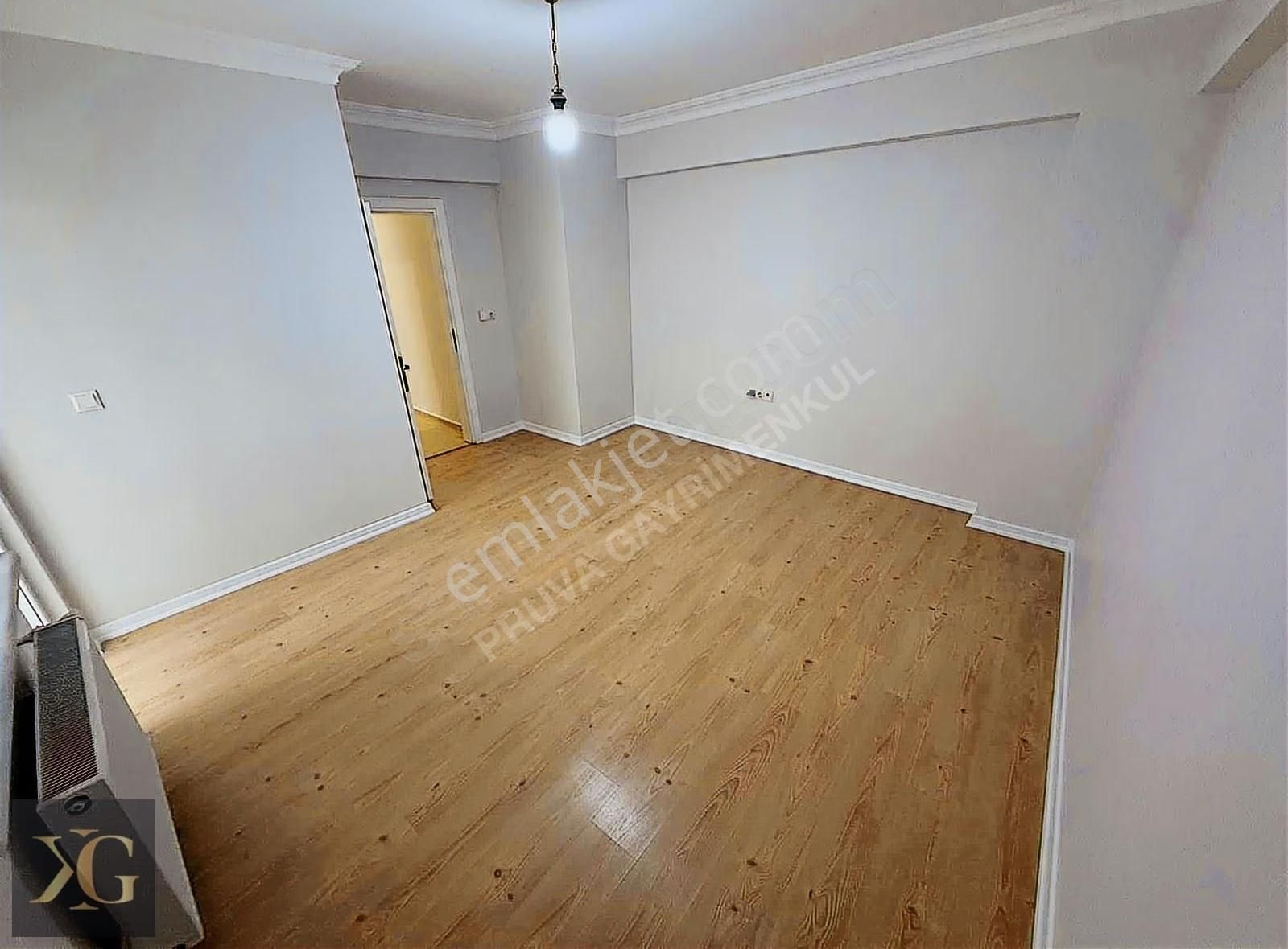 Pruva'dan 2+1 Ayrı Mutfaklı Aile Apartmanında Daire - Görsel 3