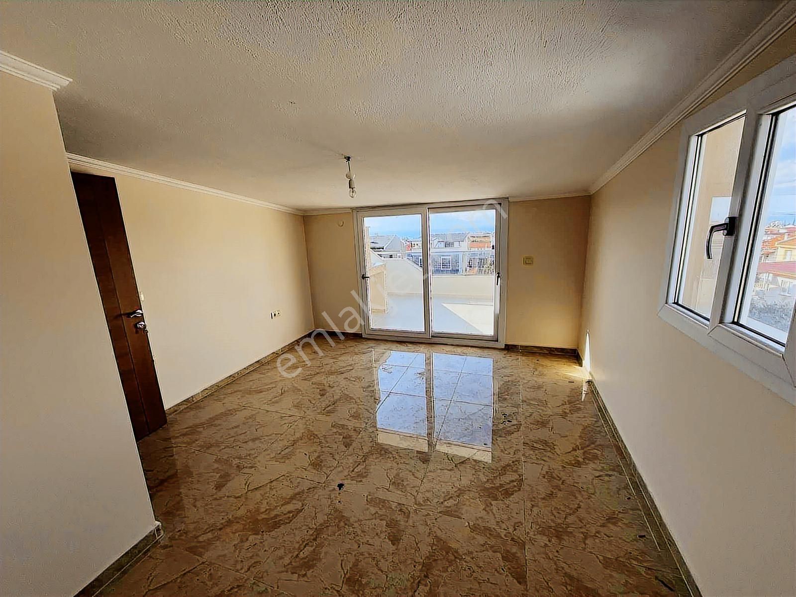 Merkezi Konumda Deniz Manzaralı /otoparklı Yazlık Villa (realex) - Görsel 4