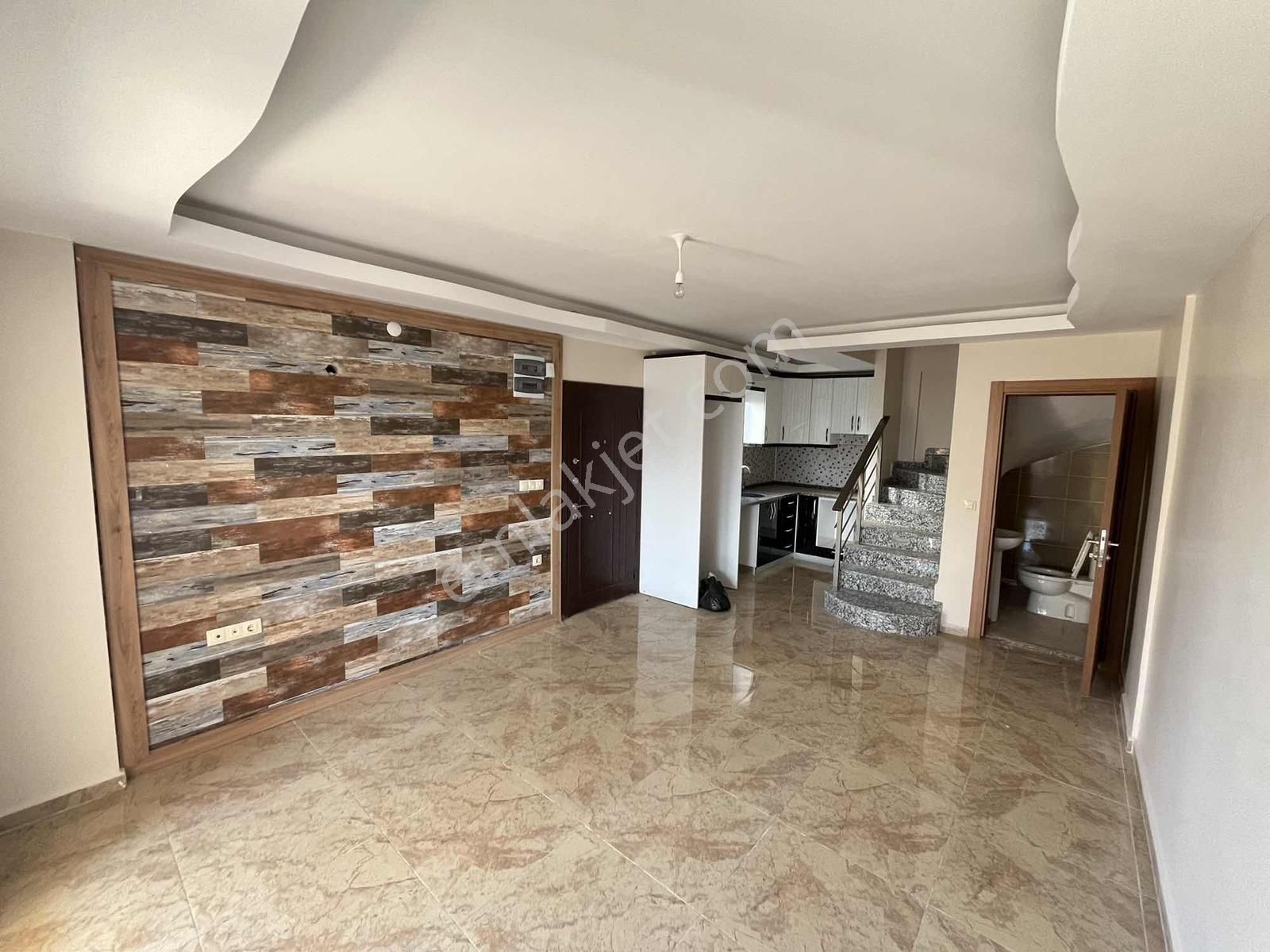 Merkezi Konumda Deniz Manzaralı /otoparklı Yazlık Villa (realex) - Görsel 24