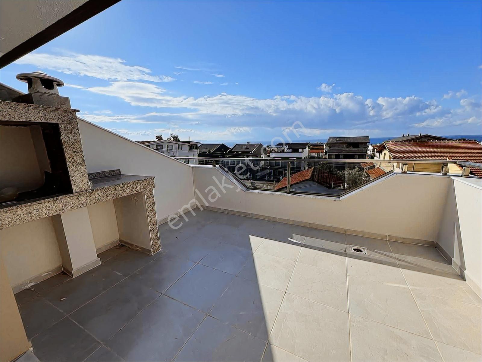 Merkezi Konumda Deniz Manzaralı /otoparklı Yazlık Villa (realex) - Görsel 19