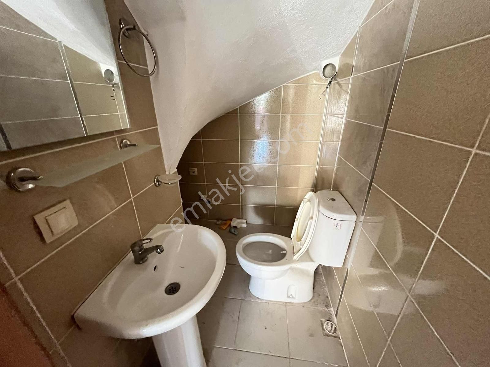 Merkezi Konumda Deniz Manzaralı /otoparklı Yazlık Villa (realex) - Görsel 11