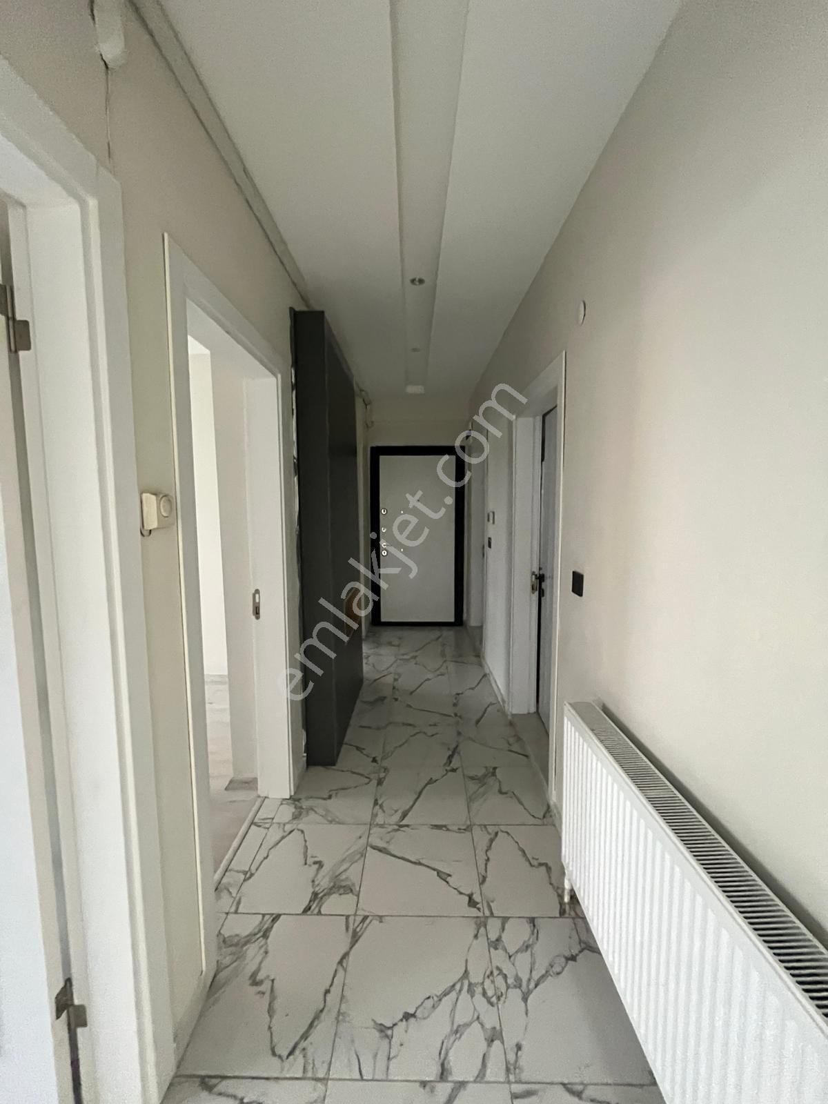 Coldwell Banker Town'dan Kiralık - Görsel 3