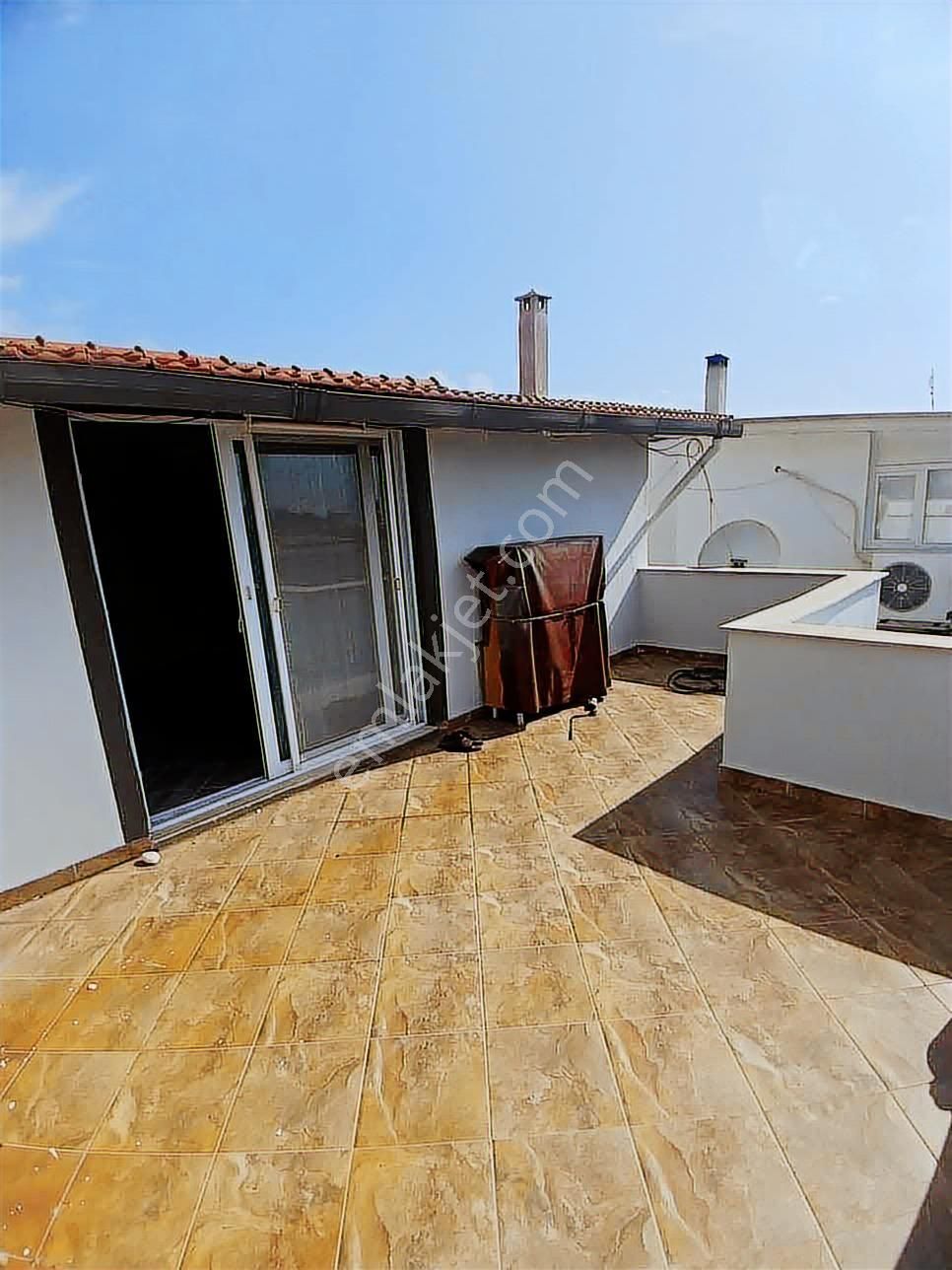 Değerinin Altında Fırsat Villa 3+1 Deniz Manzaralı - Realex - Görsel 10