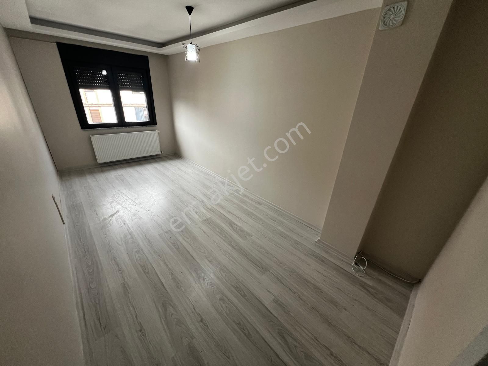 Yiğit'ten Akçay'da 3+1 Ebeveyn Banyolu Geniş Ön Cephe Lüks Daire - Görsel 24