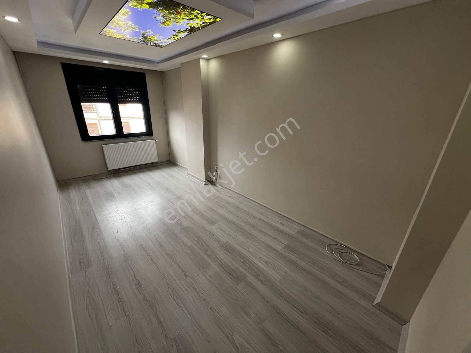 Yiğit'ten Akçay'da 3+1 Ebeveyn Banyolu Geniş Ön Cephe Lüks Daire - Görsel 15