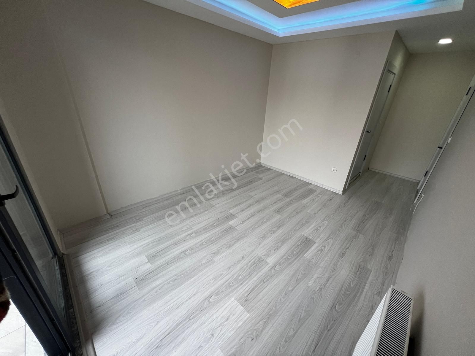 Yiğit'ten Akçay'da 3+1 Ebeveyn Banyolu Geniş Ön Cephe Lüks Daire - Görsel 20